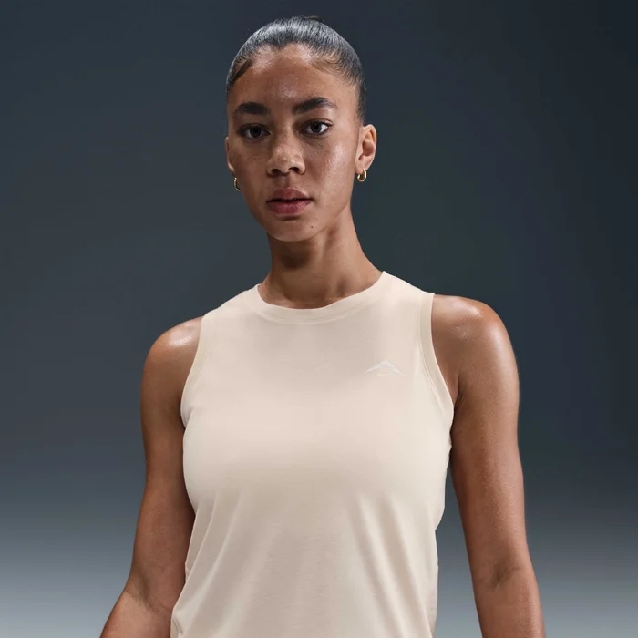 nike trail tank top