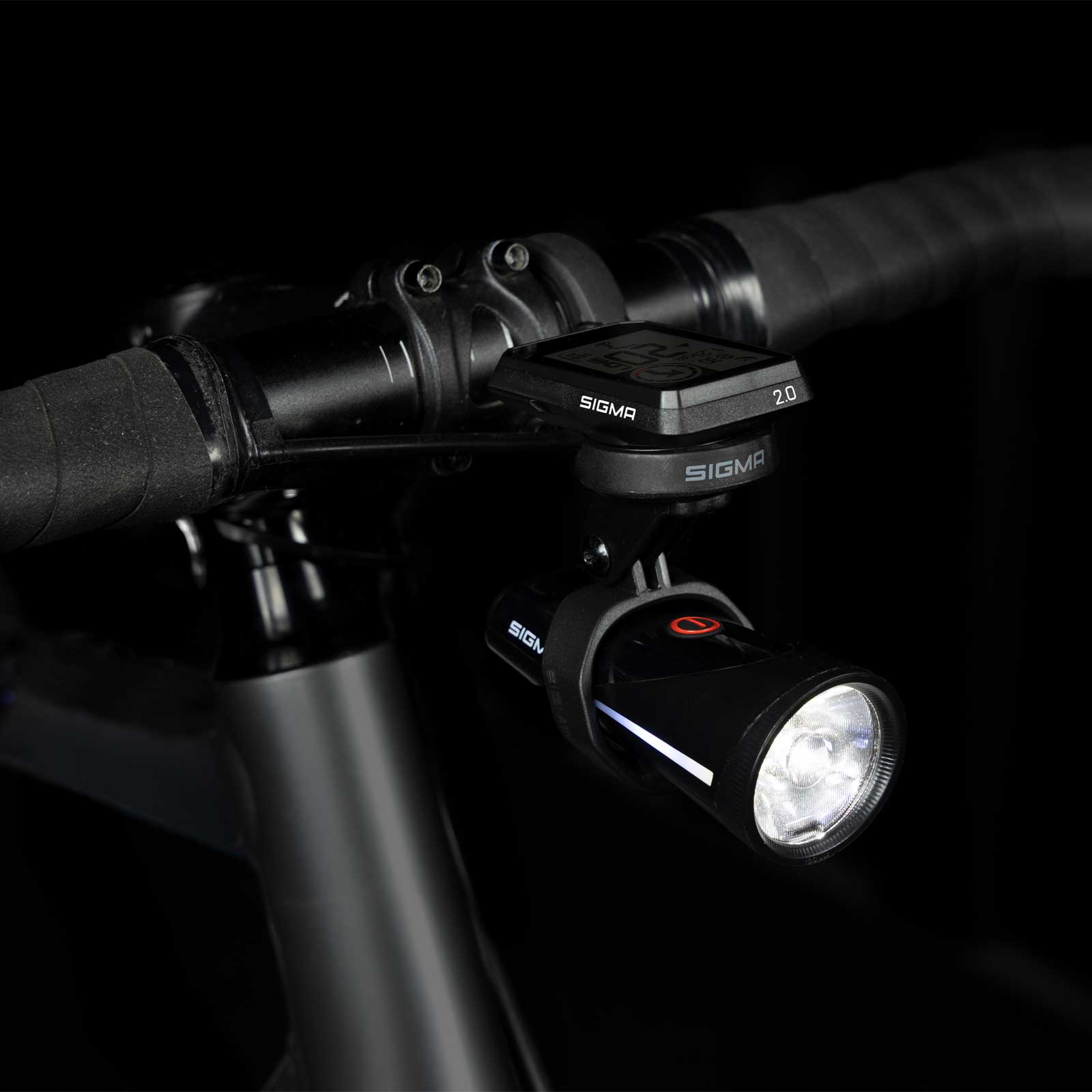 fahrrad helm mit licht Fahrradhelm MIPS und Smart Bluetooth, LED-Licht und Musikfunktion – Elbhelm Größe:26 Zoll E-Bike Manufaktur 13ZEHN Cross Ermäßigtbesteuerte_Artikel