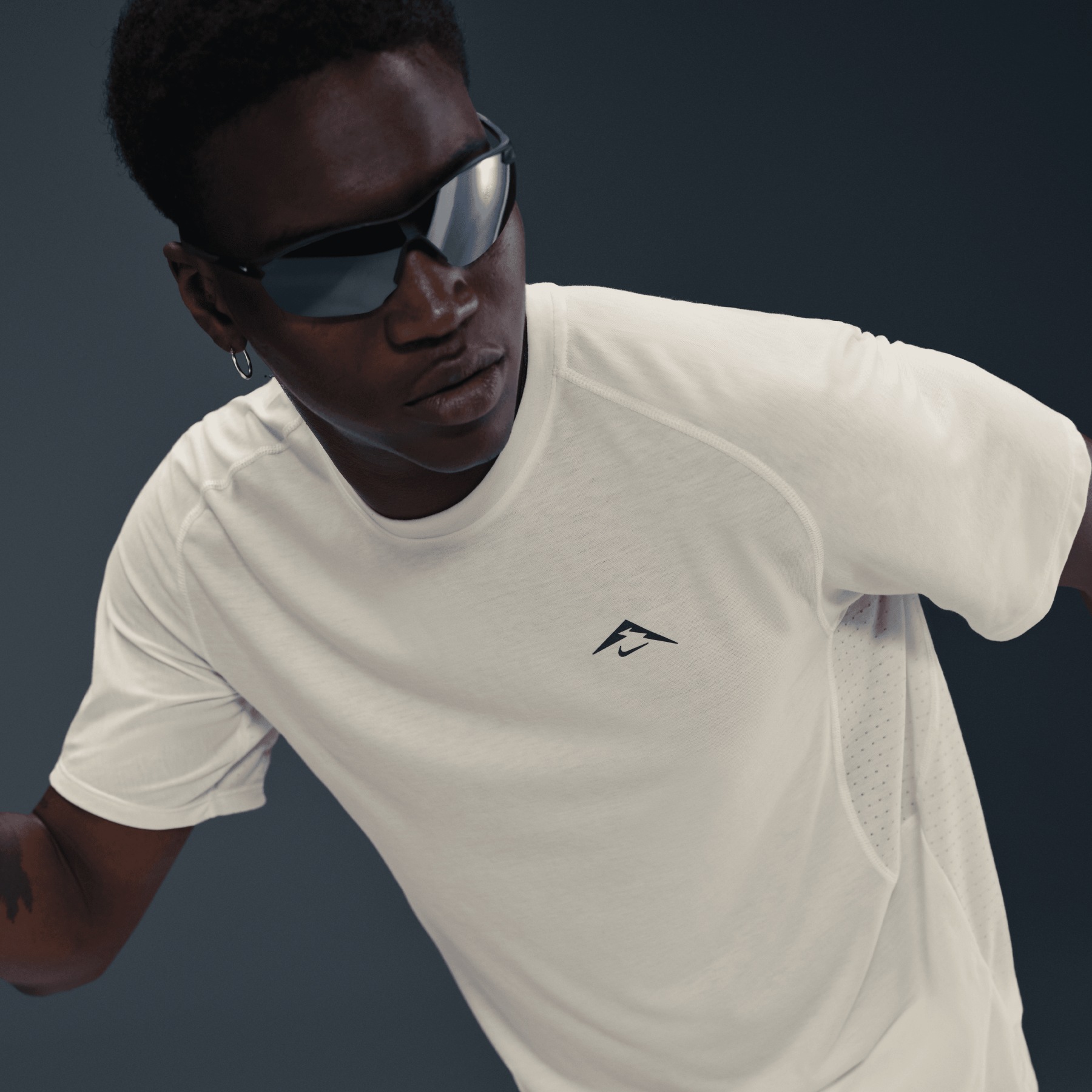 sail crimson tint shirt