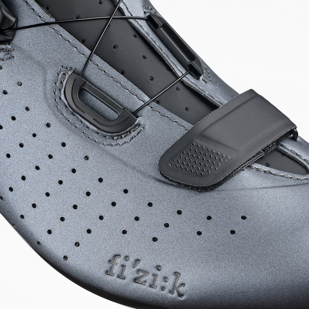 Fizik Tempo Overcurve R5 Road Shoes - gunmetal/black | BIKE24