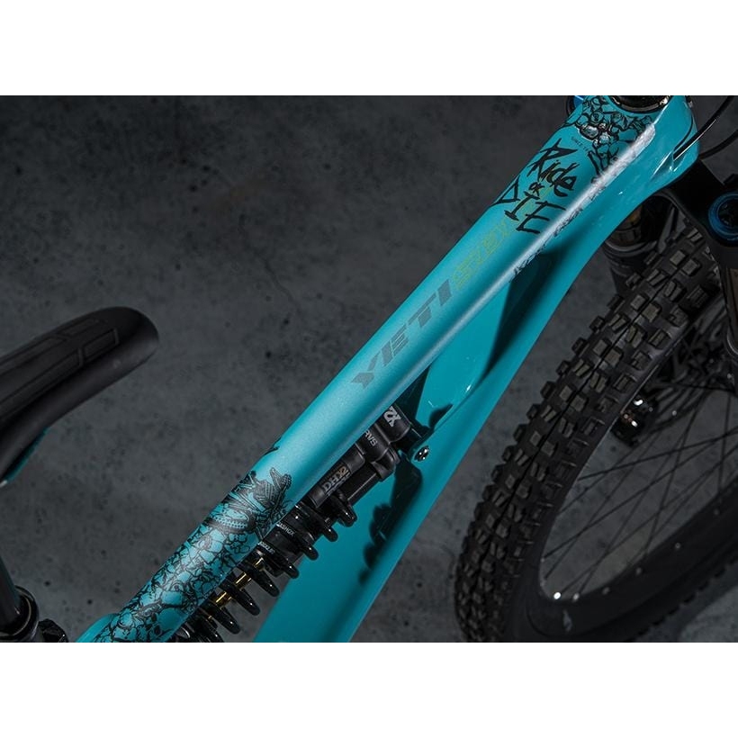 Picture of DYEDBRO Frame Protection Kit Ride or Die - black