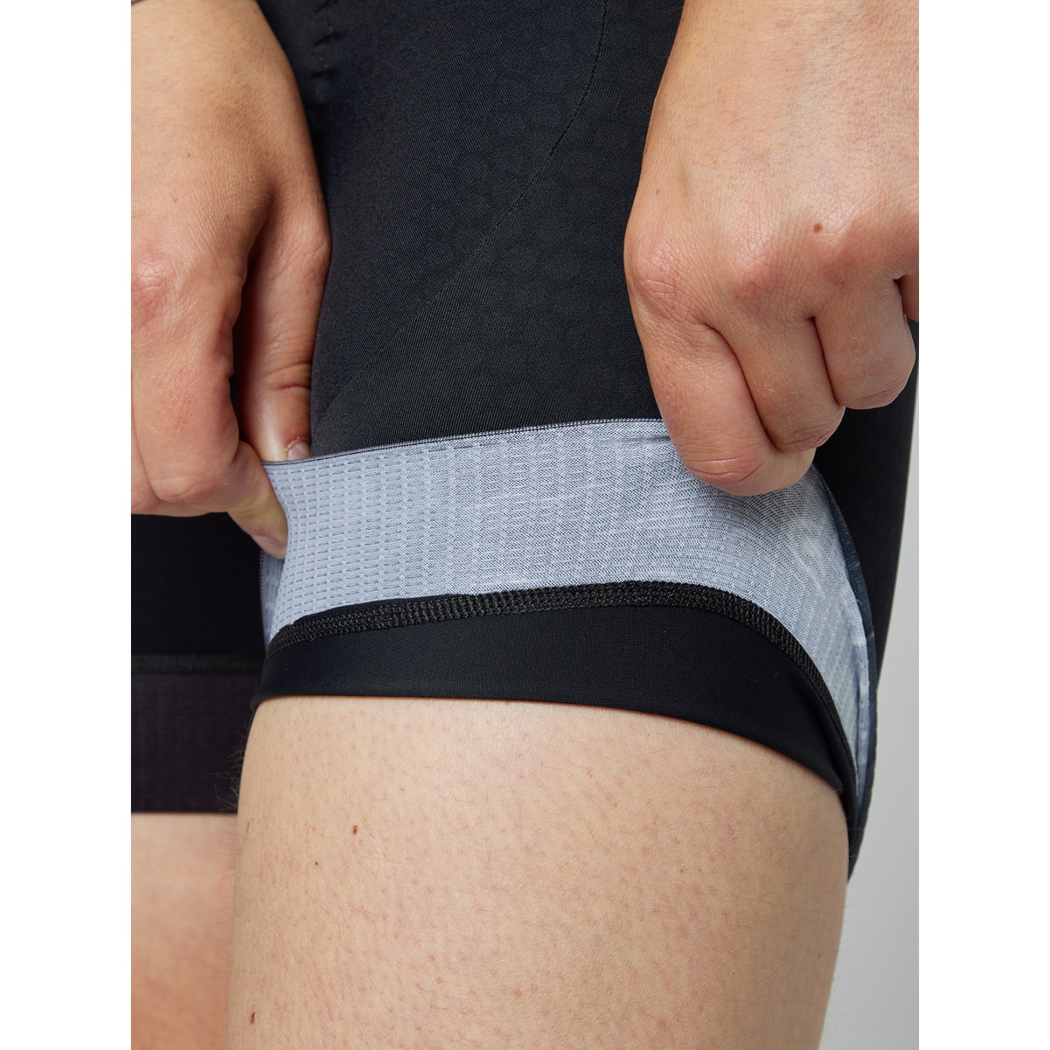 PISSEI Prime Bib Shorts Women - Black | BIKE24