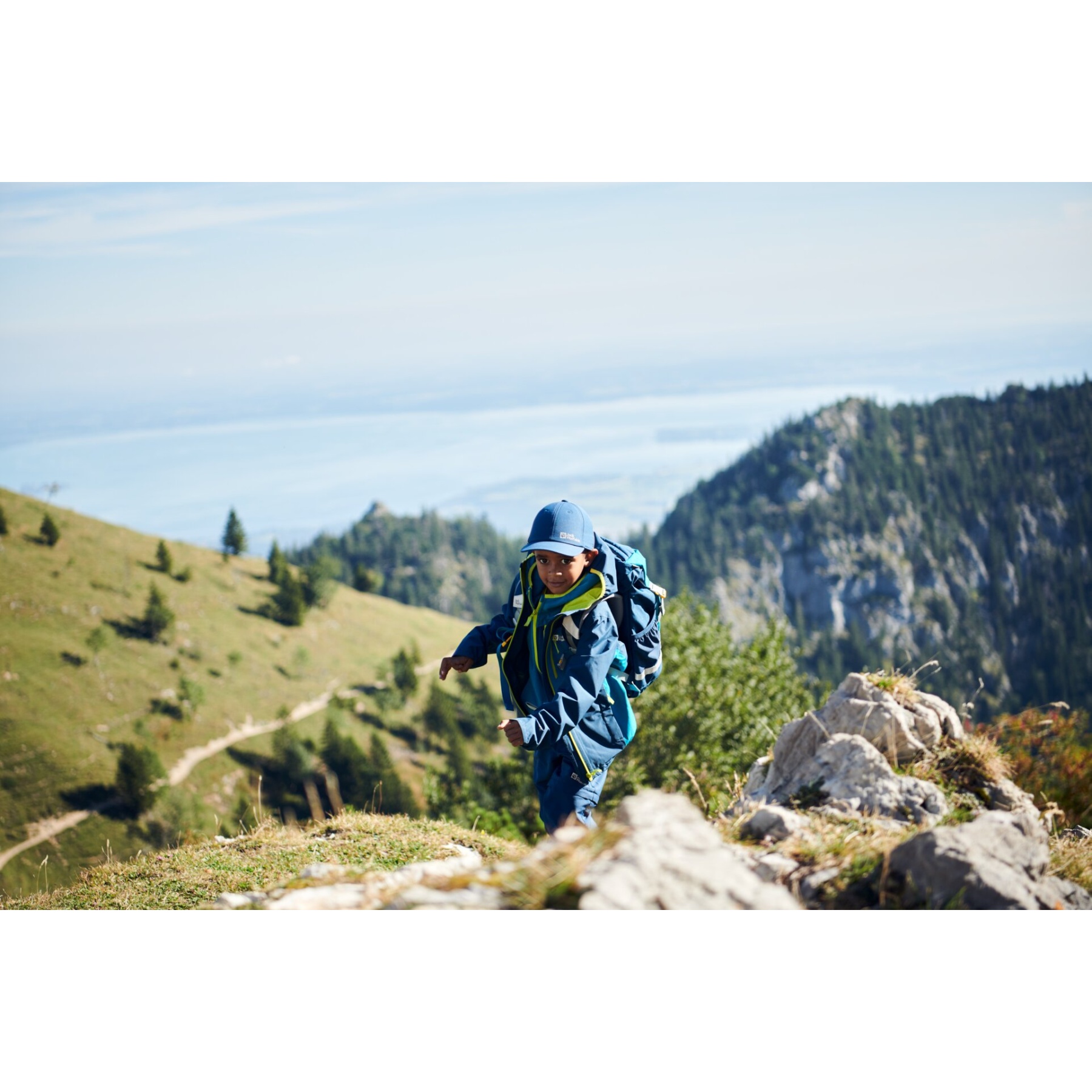 Jack Wolfskin Active Hike Jacket Kids - granite green | BIKE24