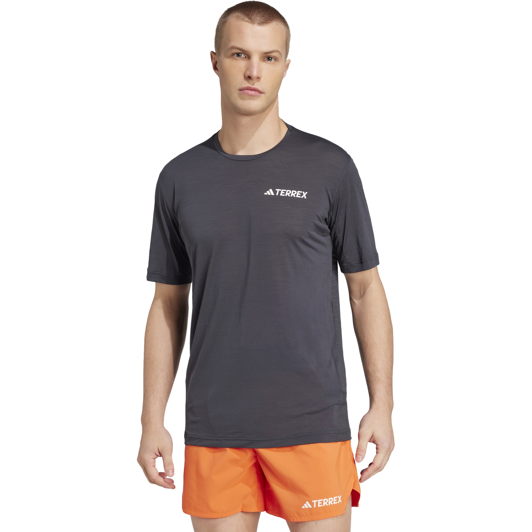 Bild von adidas TERREX Xperior Kurzarmshirt Herren - carbon JL6340