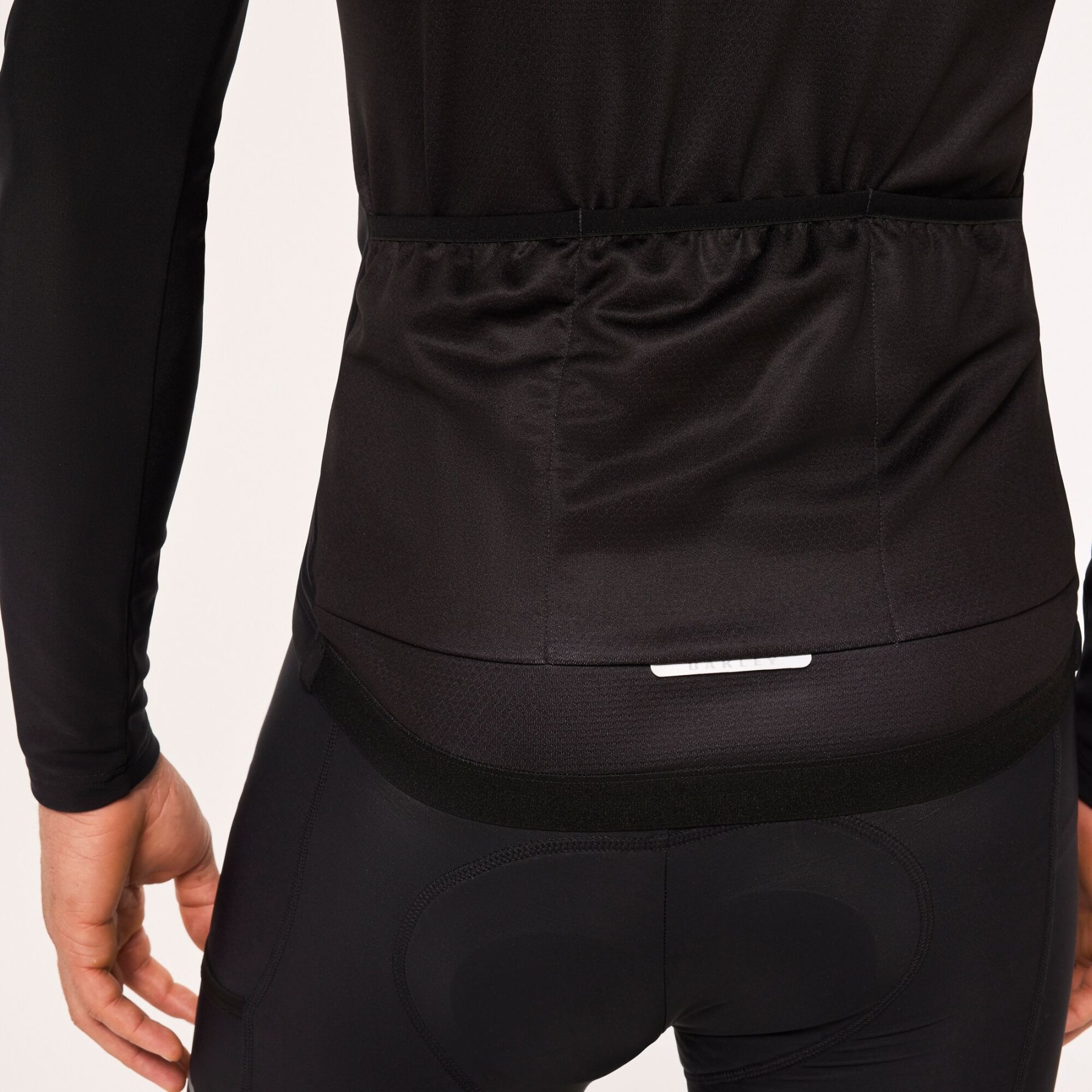 Oakley Clima Thermal Longsleeve Jersey Men - Blackout | BIKE24