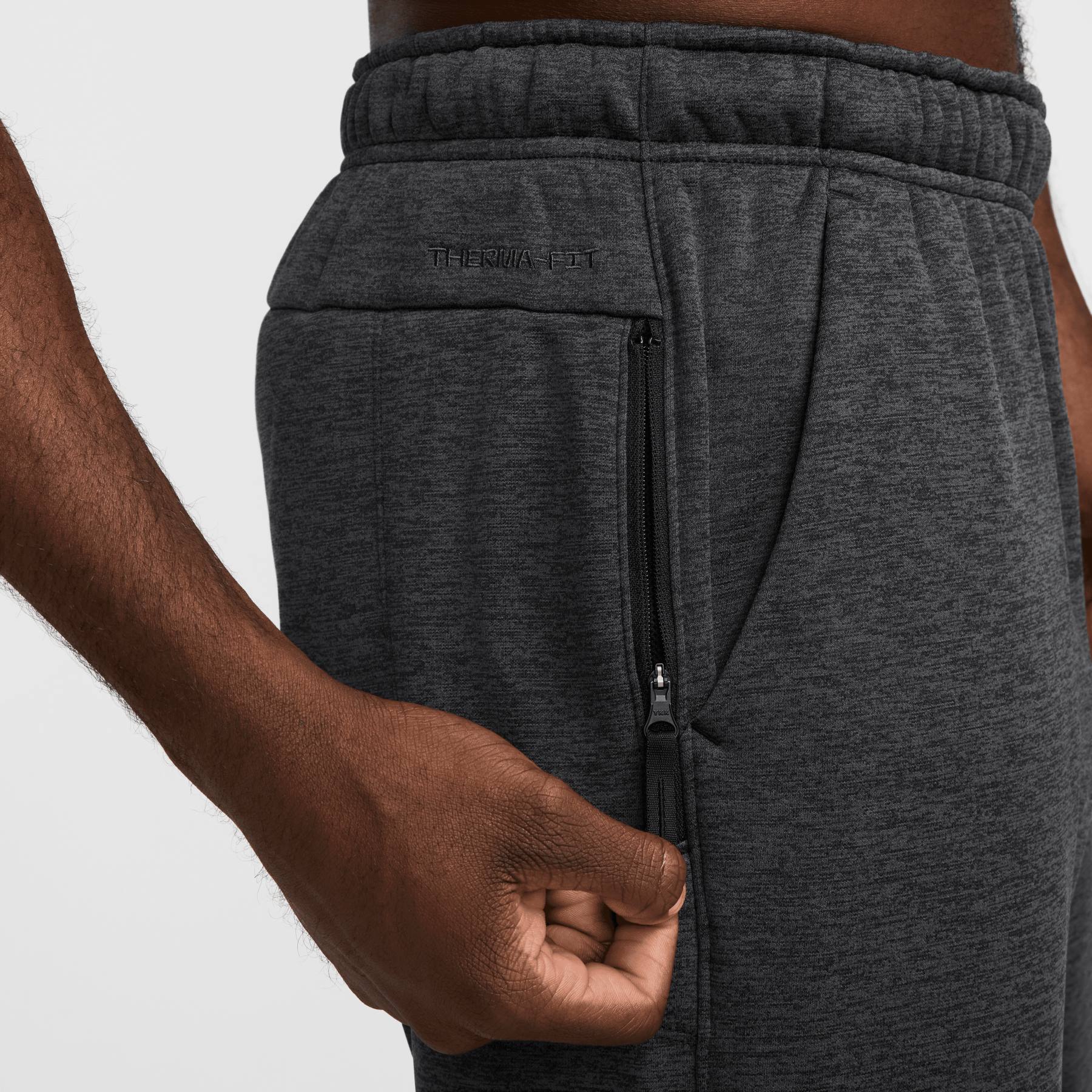 mens nike thermal joggers