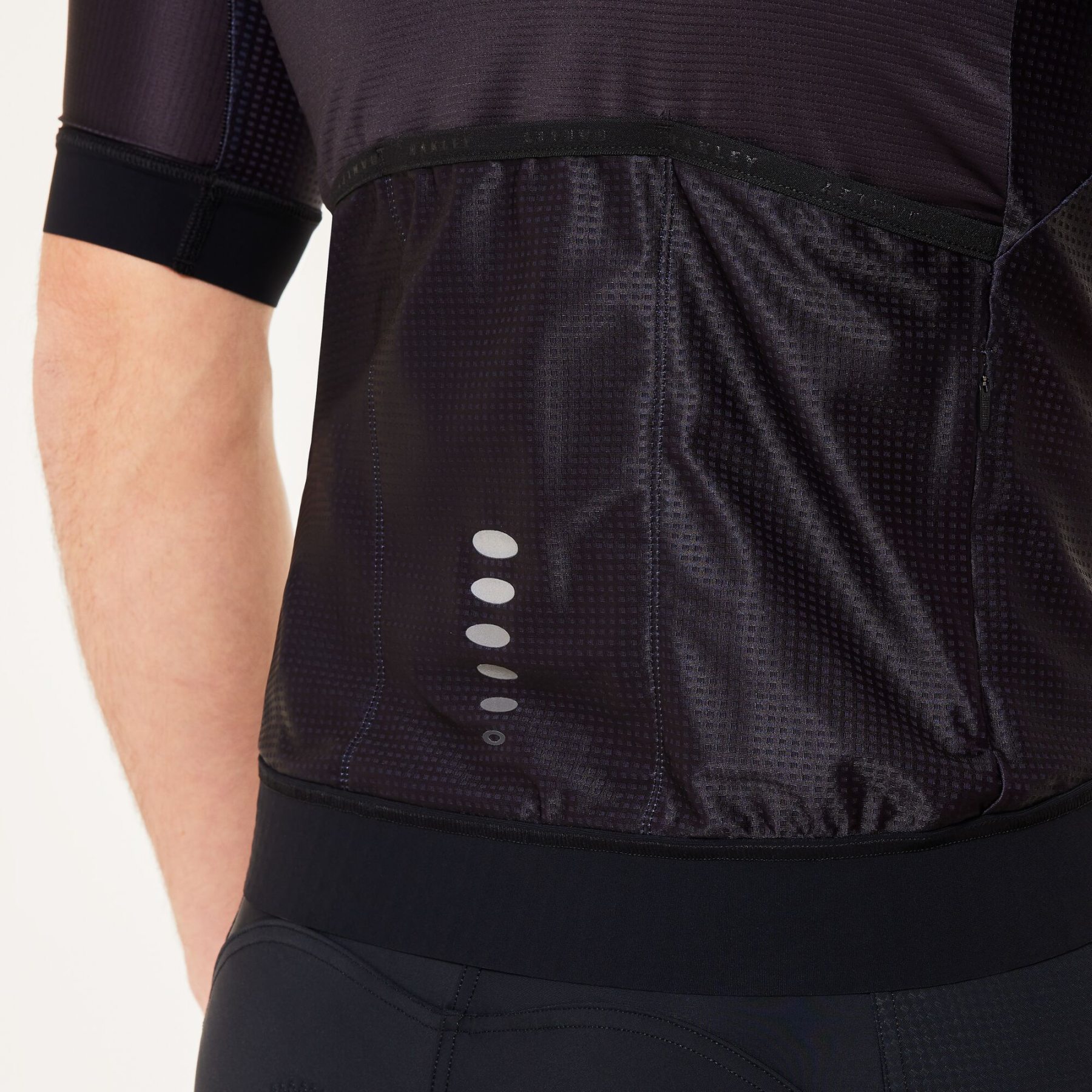 Oakley Endurance Mix Bike Jersey Men - Blackout | BIKE24