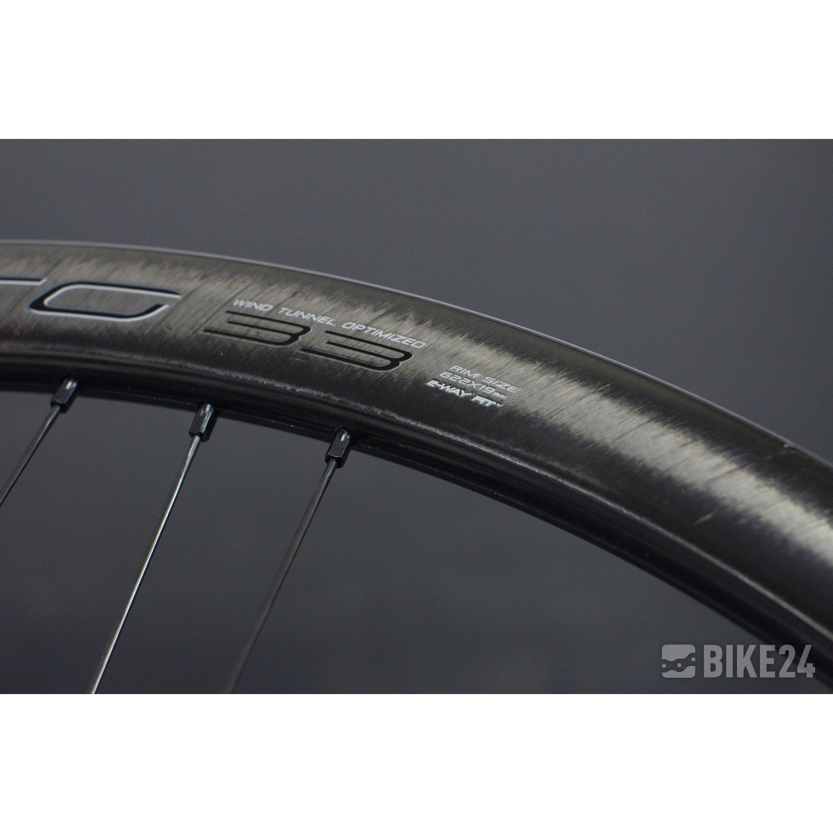 Campagnolo Bora WTO 33 DB Wielset - 28 Campagnolo Bora WTO 33 DB Wielset - 28