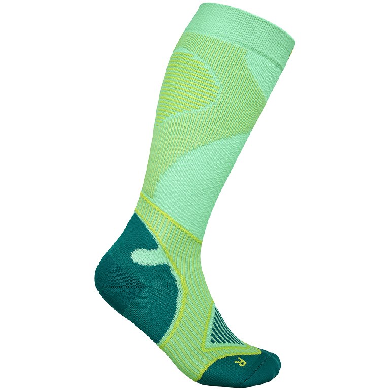 Produktbild von Bauerfeind Outdoor Performance Compression Socks - Damen Wandersocken - grün - M (34-44 cm)