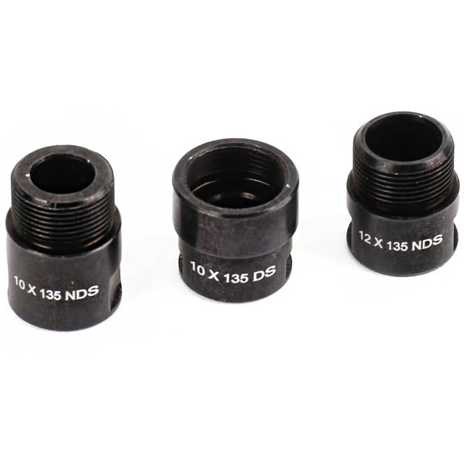 Photo produit de Garmin Tacx T2885 - Kit adaptateur pour Axe Traversant - 135x10mm | 135x12mm - noir