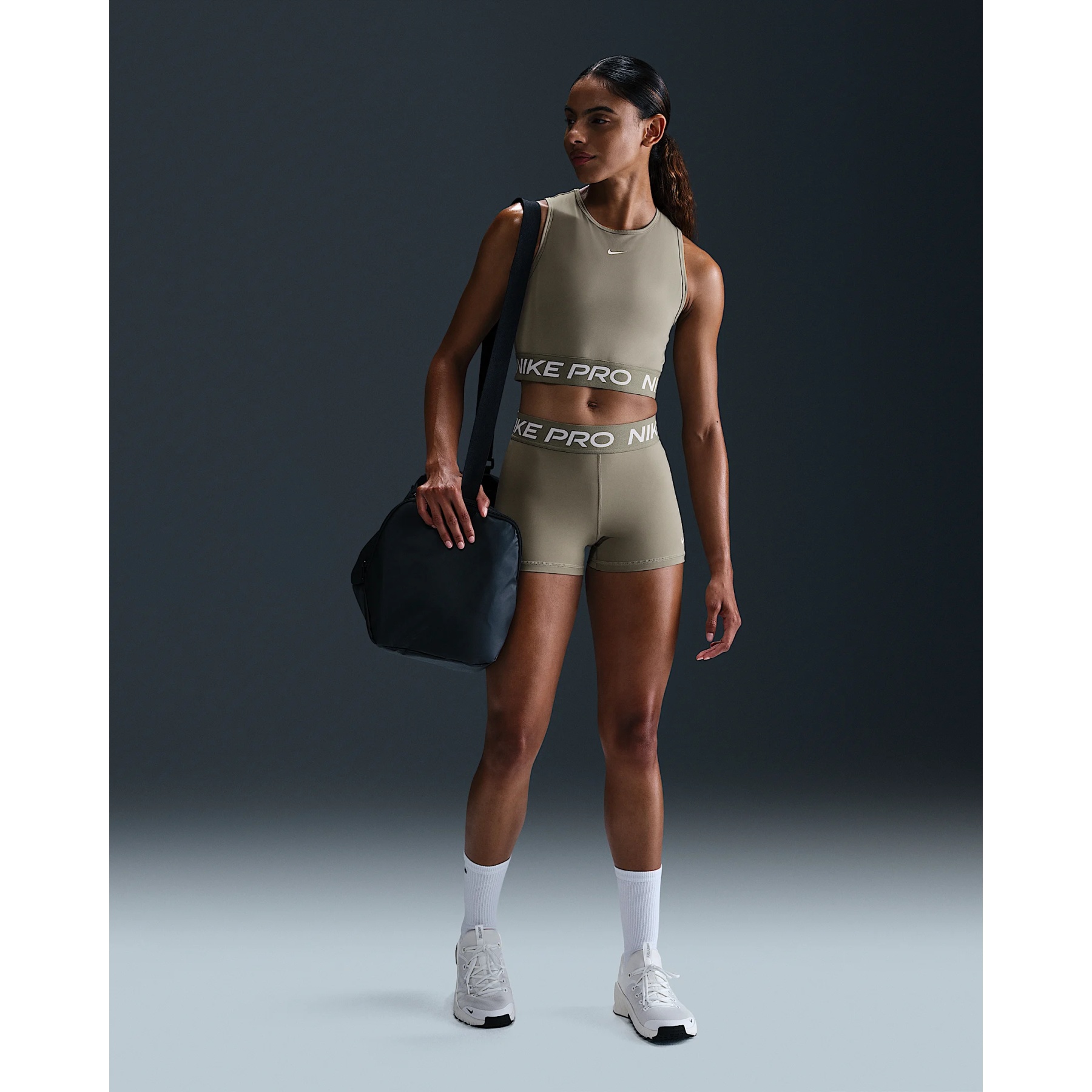 nike pro grey crop top