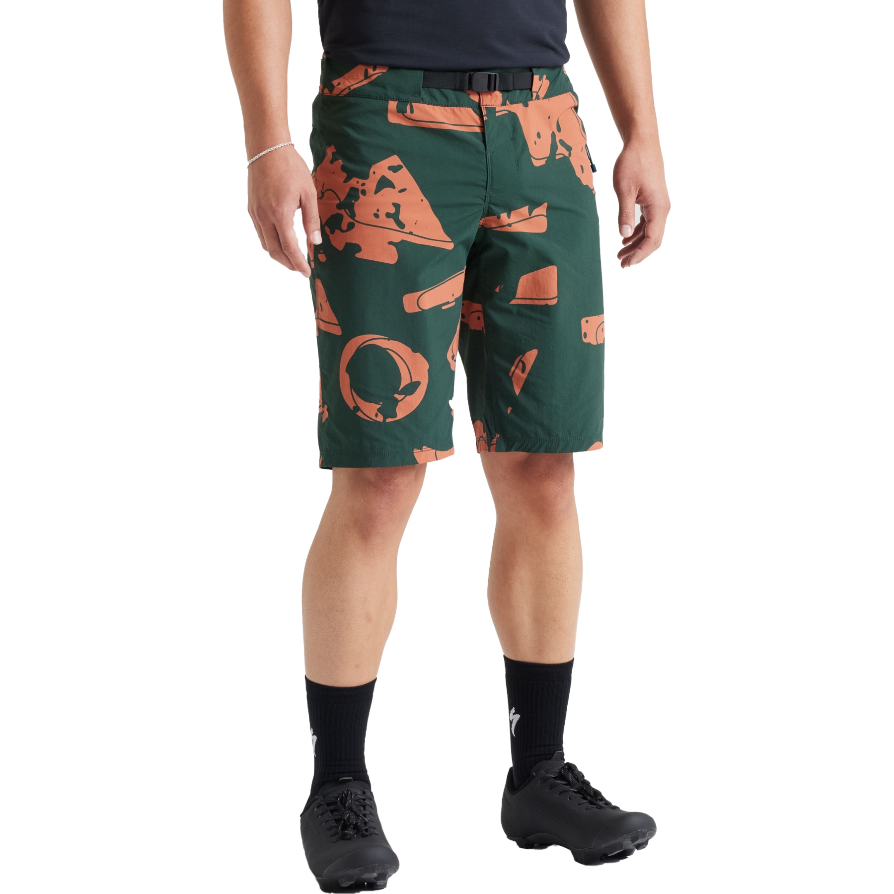 Produktbild von Specialized ADV Air Shorts Herren - forest green approach
