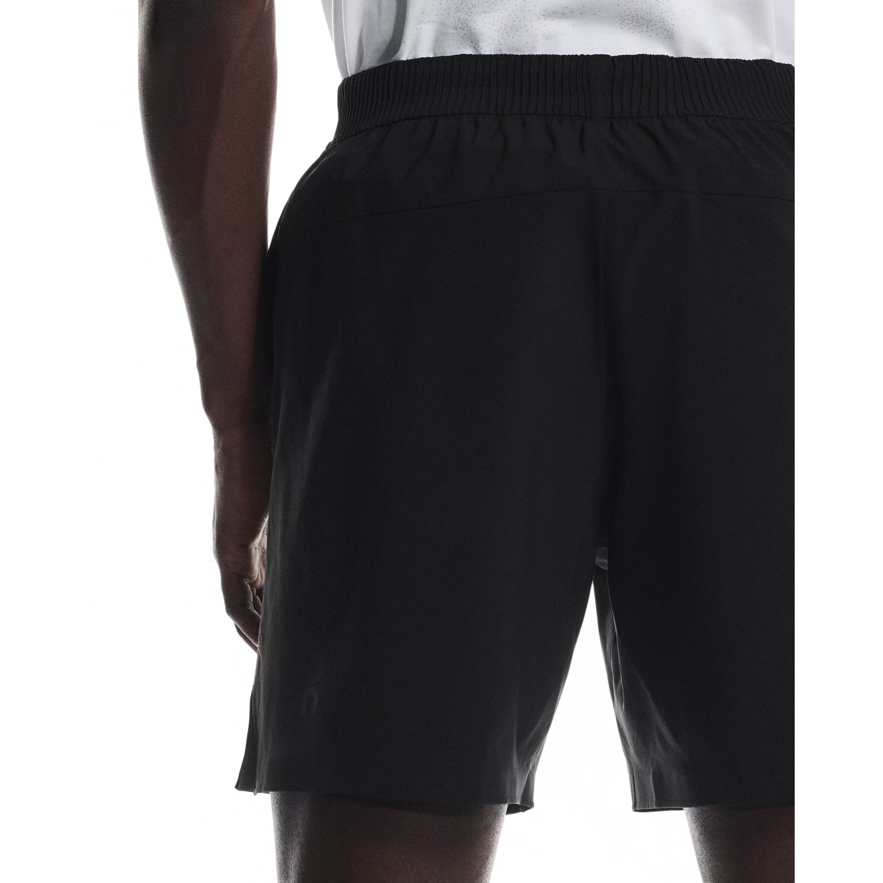 On Focus Shorts Men - Black | BIKE24
