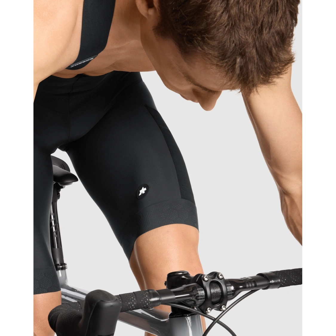 ASSOS TACTICA GRAVEL BIB SHORTS T5 Sサイズ Assos TACTICA KIESKÄFER T5 Gravel Bib Shorts Men - black series