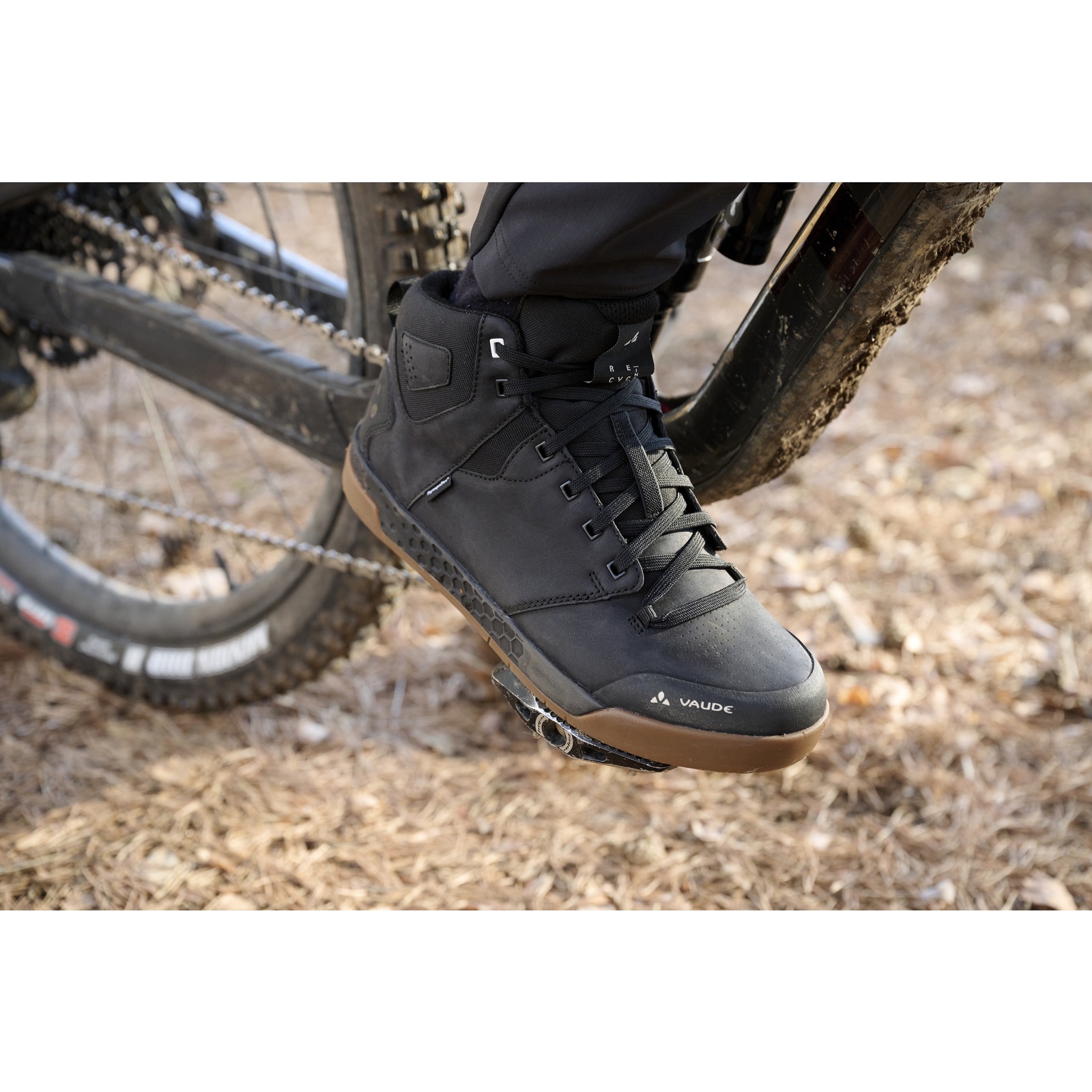 pedaled hydration vest Men's Odyssey Hydrovest Category:Oberteile Style:Stacyc 16eDRIVE KTM Factory Replica w/ Spare 5Ah Battery +$195.00 a comfortable and practical Pedal-Schutzkappen, 2 Stück E-Gitarren-Effekt-Fußschalter-Abdeckung,