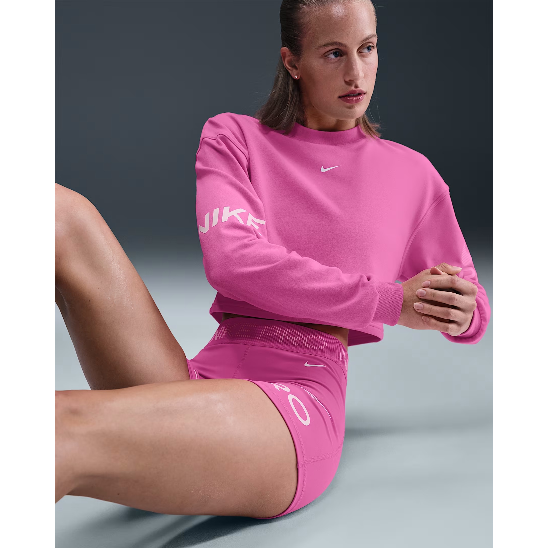 nike pro pink sweatshirt