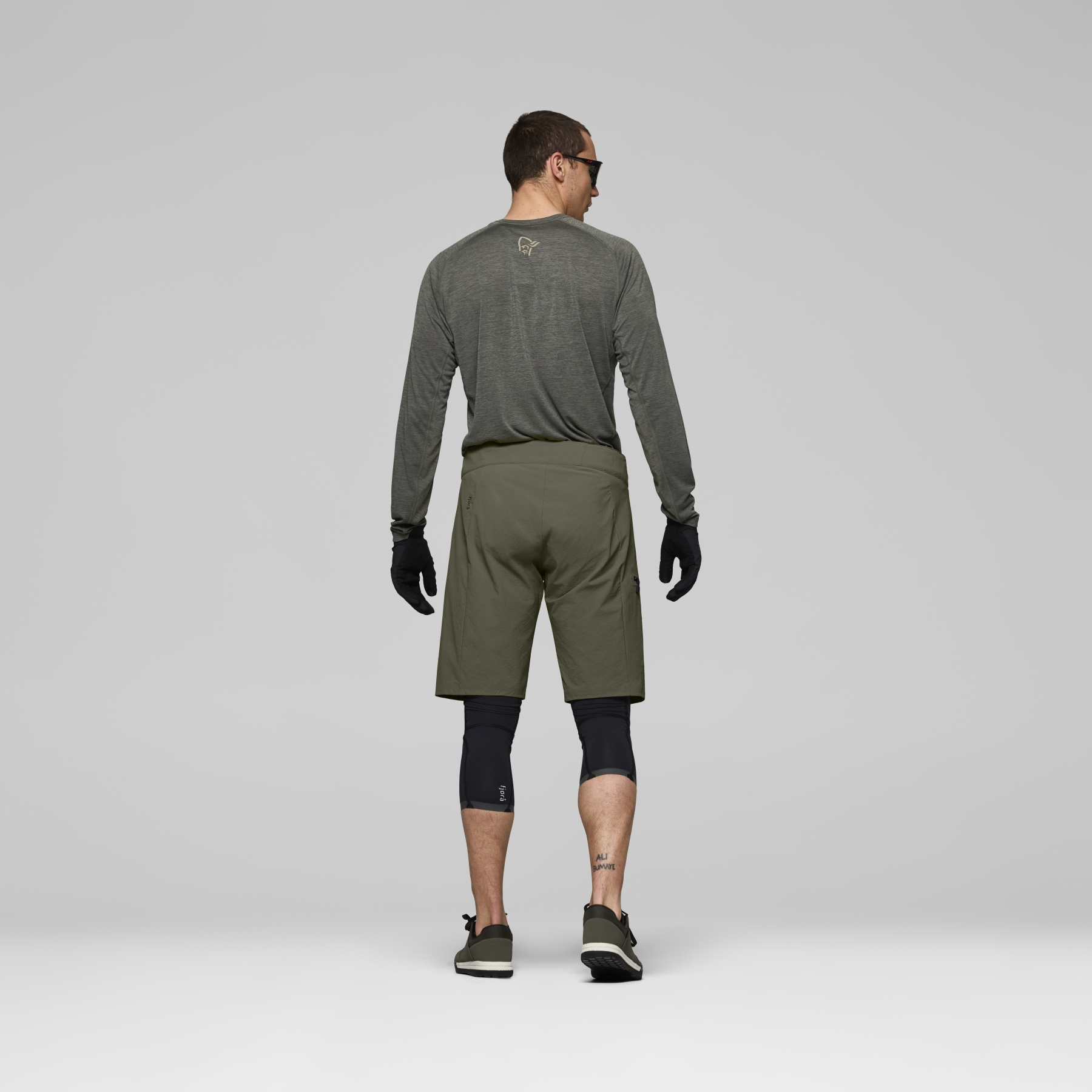 Norrona fjørå flex1 Shorts Men - Olive Night | BIKE24