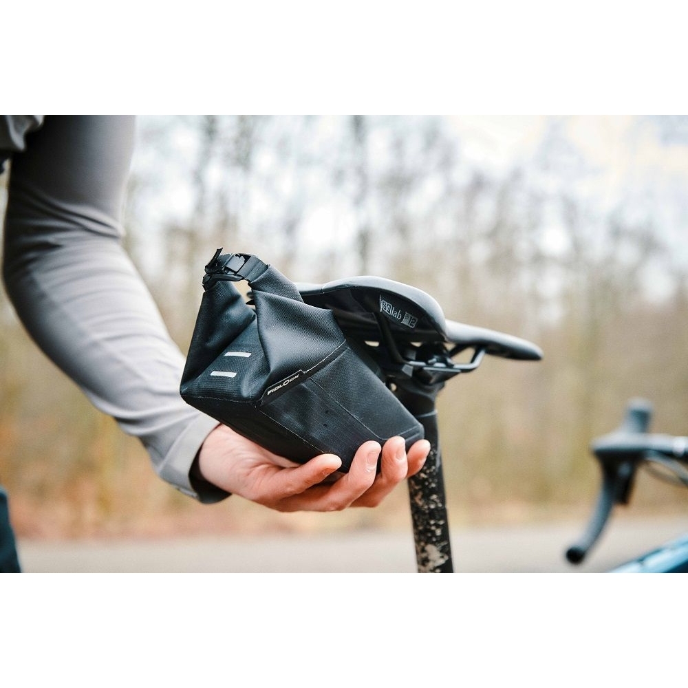 Fidlock PINCLIP Saddle Bag + PINCLIP Saddle Base - 0.7L - black