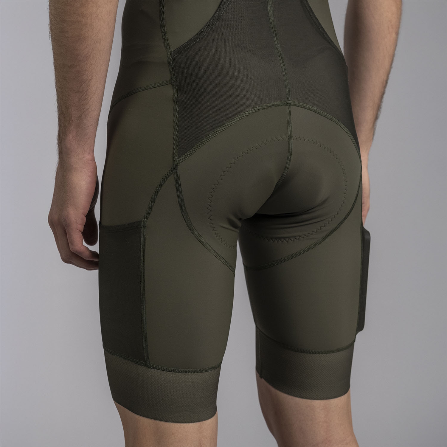 Bioracer Icon Cargo Bibshorts Men - olive | BIKE24