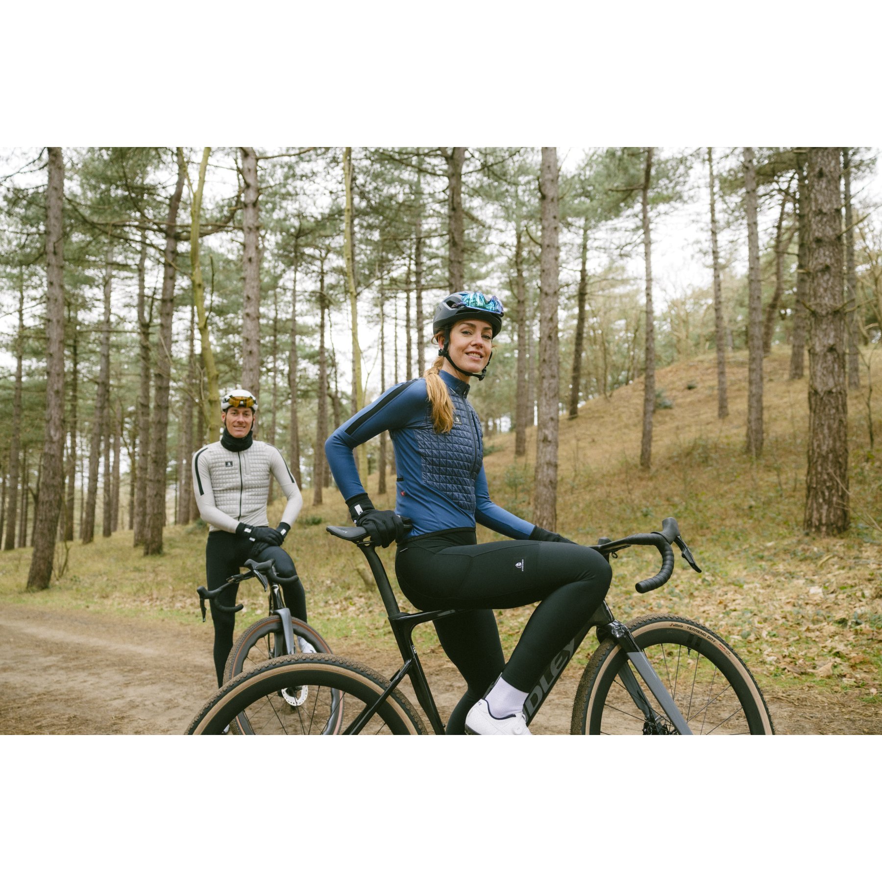 Etxeondo Ixa Bib Tights Women - Black | BIKE24