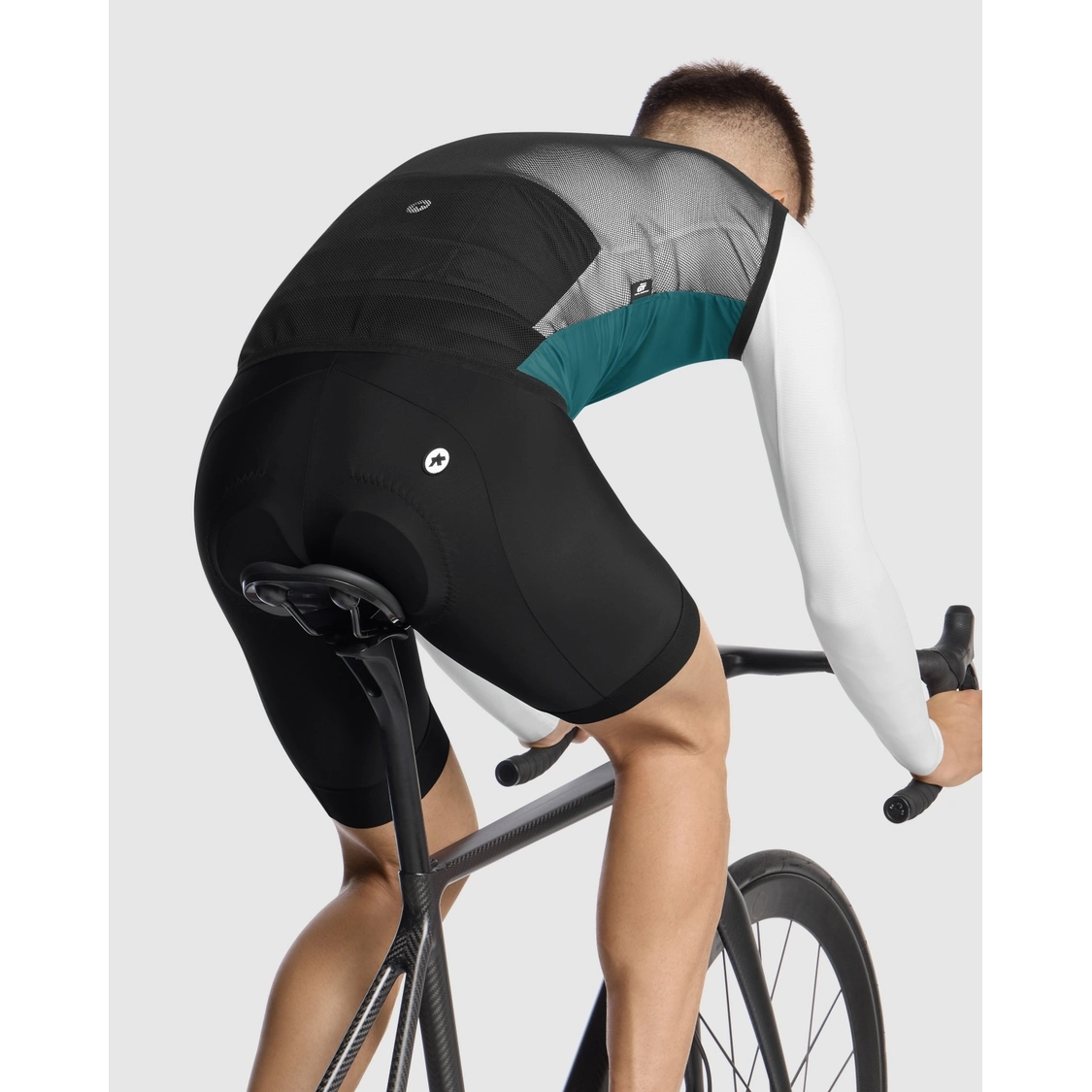 Assos MILLE GT C2 Wind Vest Men - foundation green | BIKE24