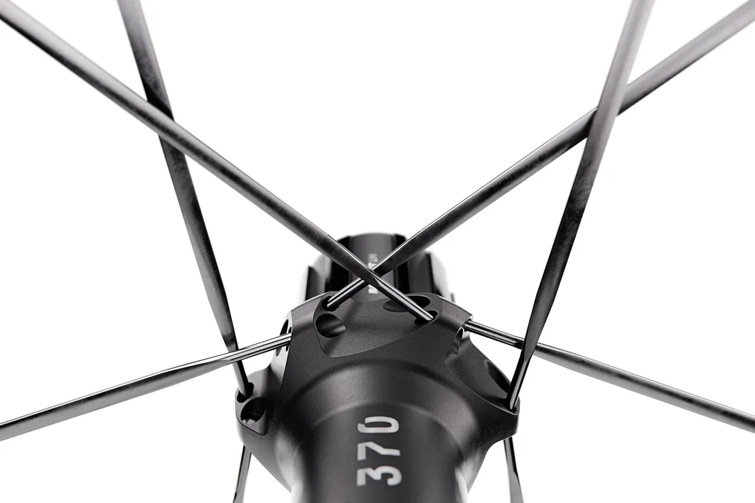 DT Swiss E 1800 SPLINE DB 20 Rear Wheel - 28