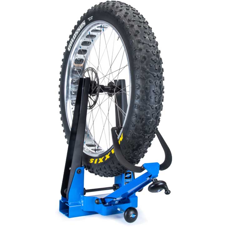 Support de Fixation de Roue de Vélo Outil d'Alignement de Roue de Vélo avec Jauge de Cadran pour Dégagement Rapide et Traversant-Axe
