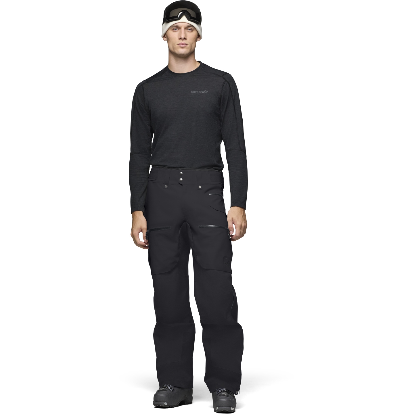 Norrona lofoten Gore-Tex Pro Pants Men - Caviar Black | BIKE24