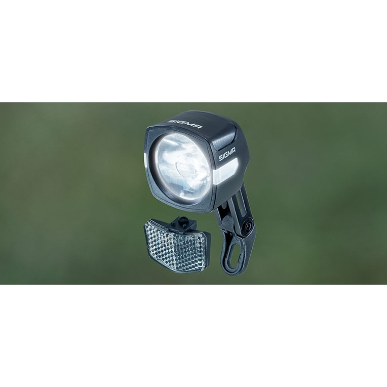 Feu Avant Halogène Vélo Sigma Sport FL301 Avec Chargeur - Occasion Fonctionnel