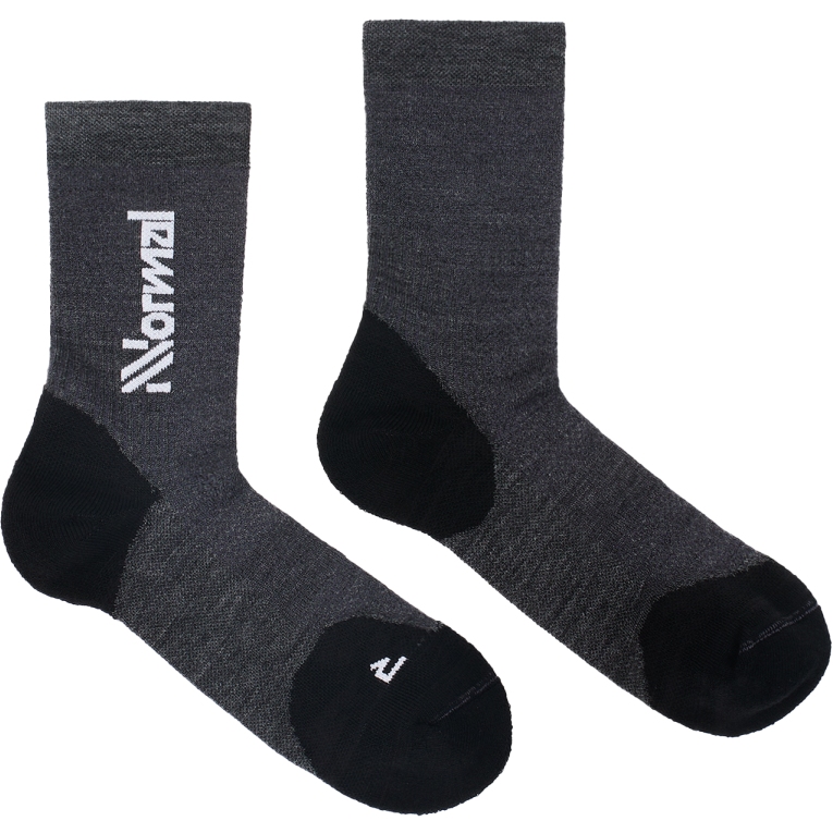 Produktbild von NNormal Merino Laufsocken - Schwarz 02