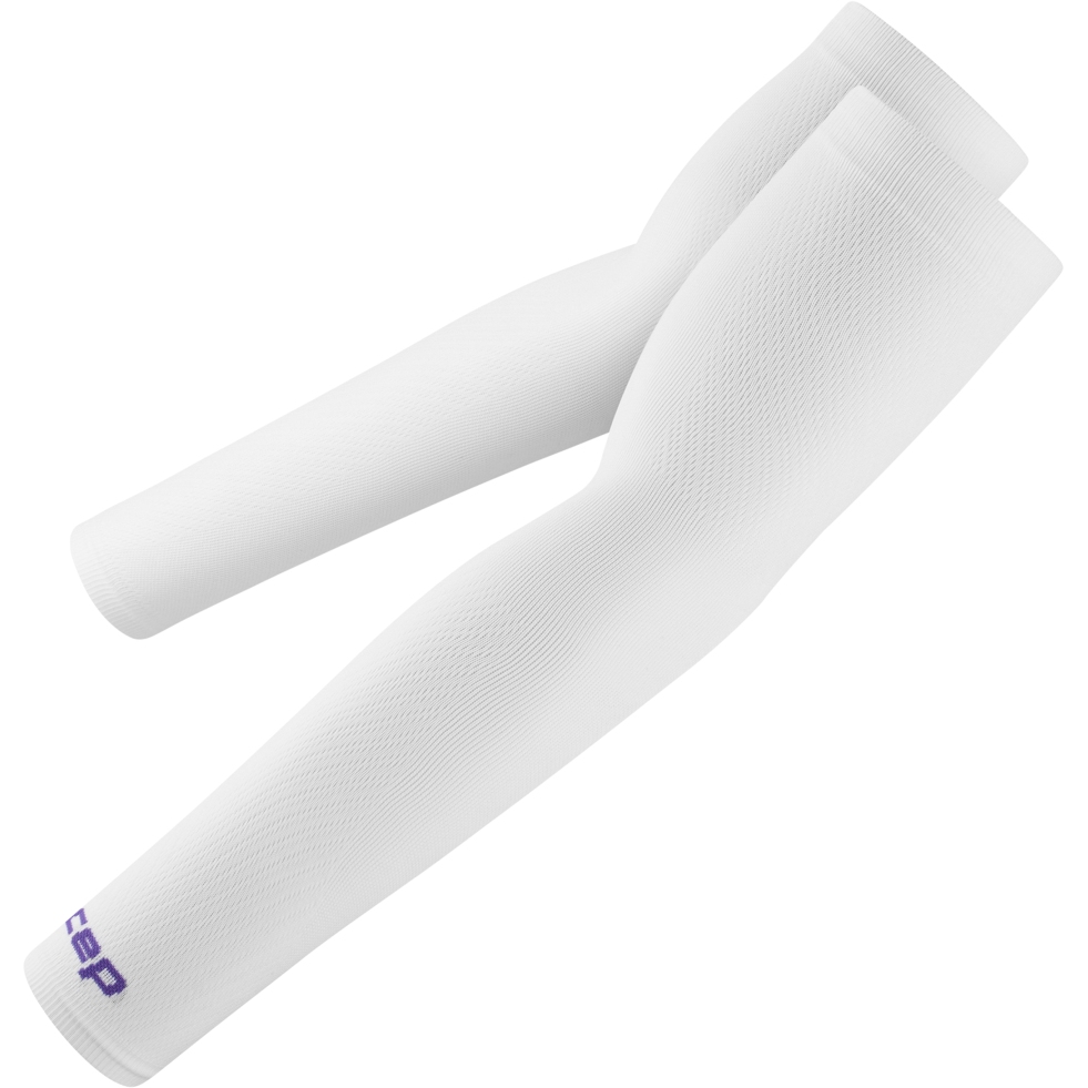 Kuva tuotteesta CEP Core Run Ultralight Short Arm Sleeves - white