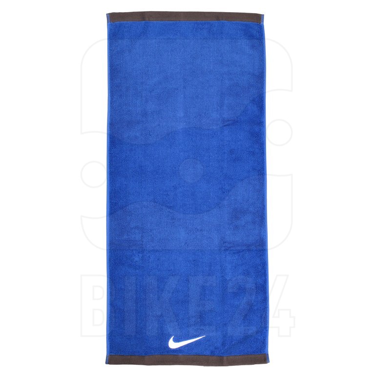 Picture of Nike Fundamental Towel - Medium - varsity royal/white 452