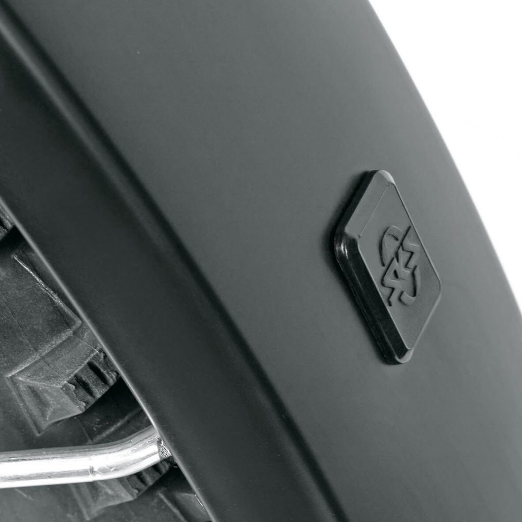 SKS Bluemels Stingray 28 - JE James Cycles