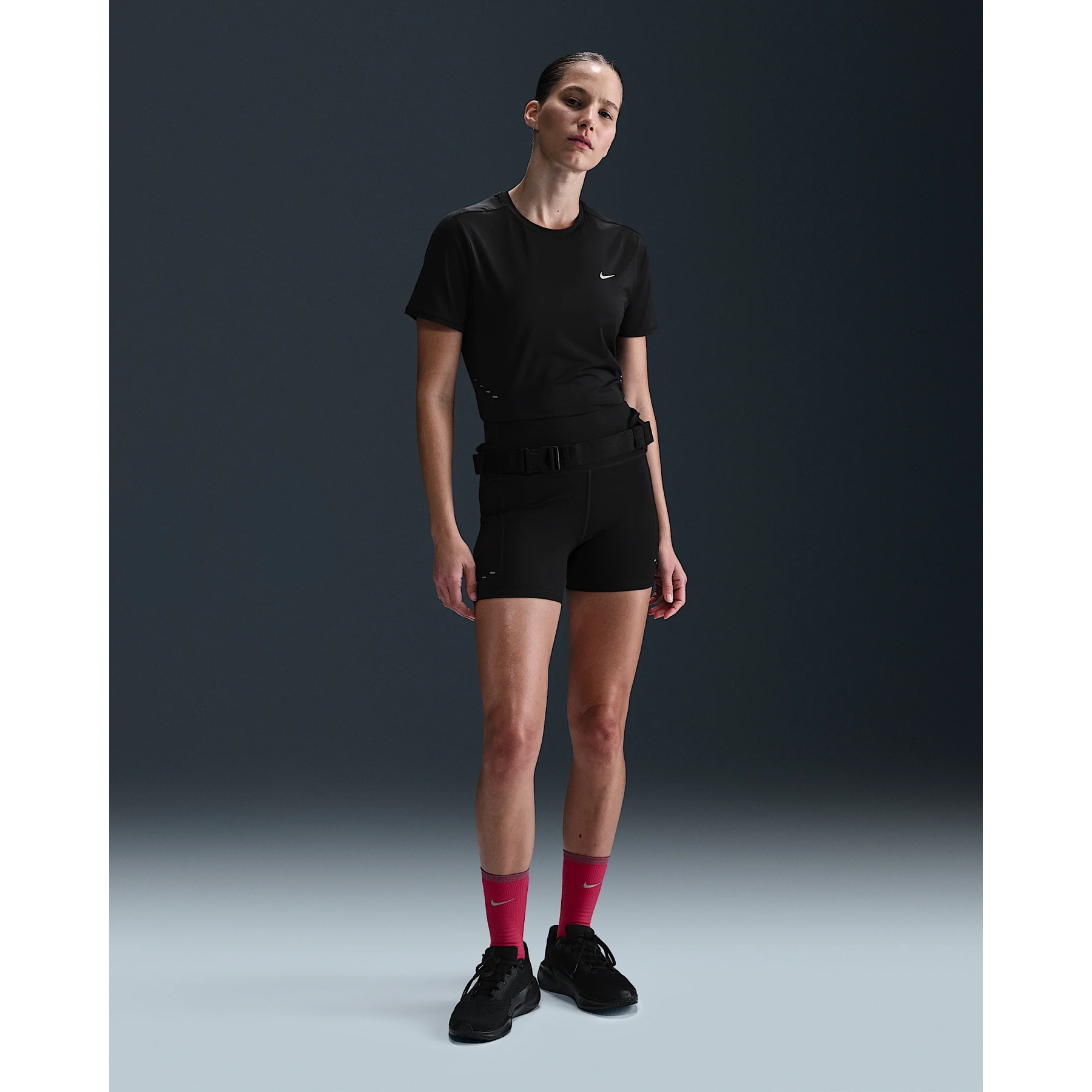 Nike Swift Dri-FIT Short Sleeve Top Women - black/reflective