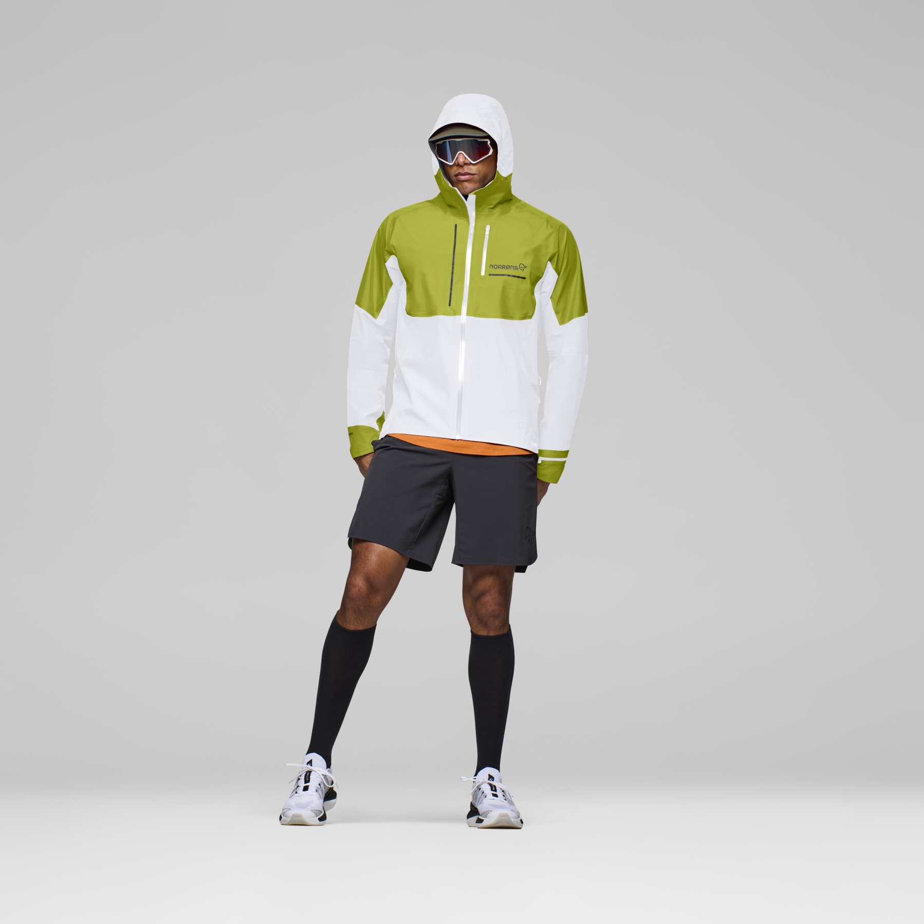 Norrona senja Gore-Tex Jacket Men - Golden Lime/Snow White | BIKE24