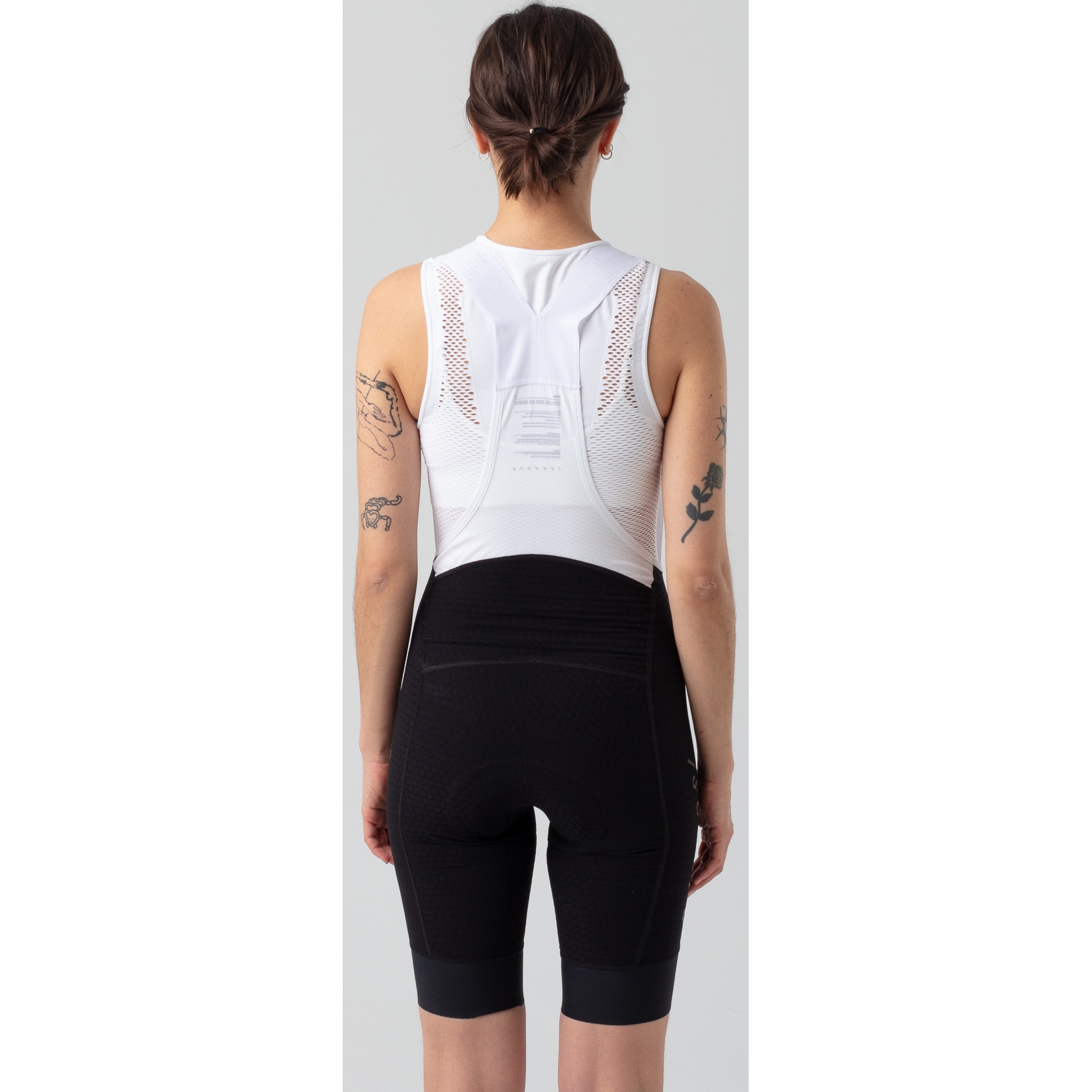Isadore Echelon Aero Bib Shorts Women - Black | BIKE24