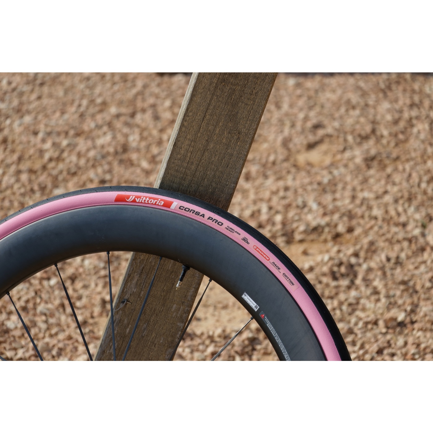 Vittoria Corsa Pro - TLR - Folding Tire - 28-622 | pink - Limited