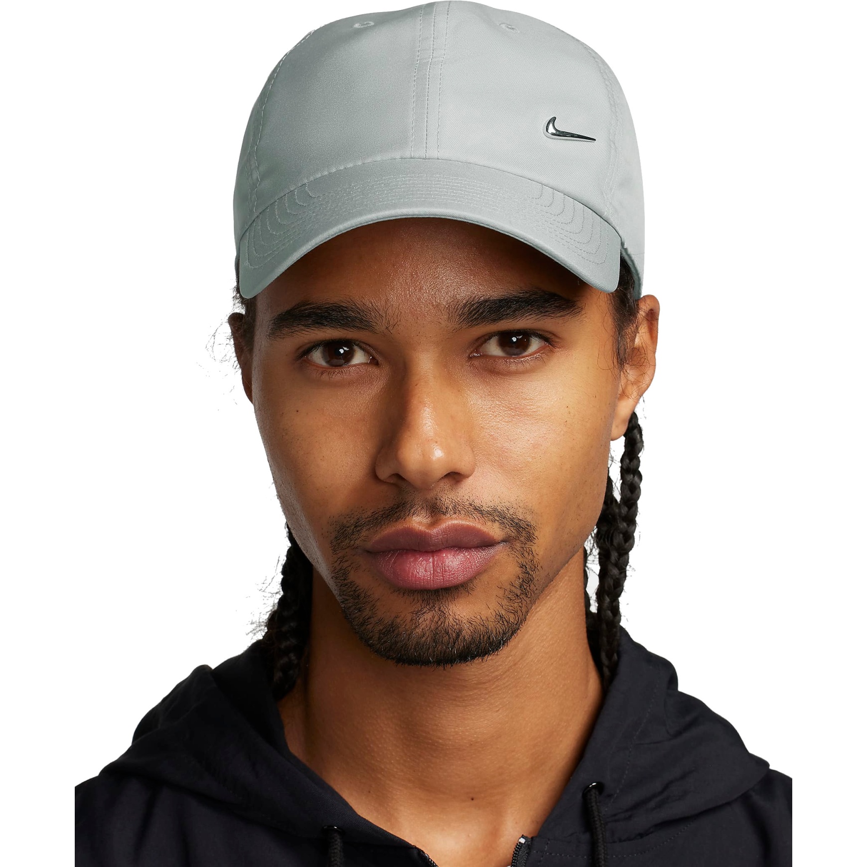 Foto de Nike Gorra - Dri-FIT Club Metall-Swoosh Logo - lite smoke grey/metallic silver FB5372-077