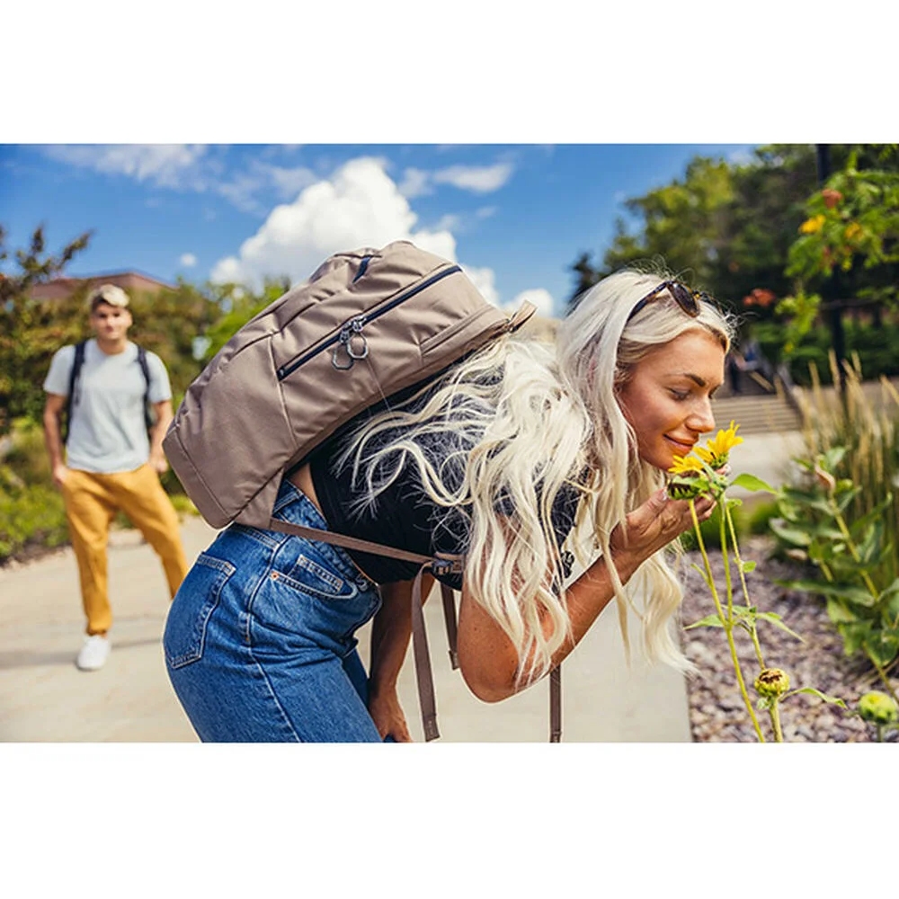 Gregory Retna 28L Backpack Mirage Tan