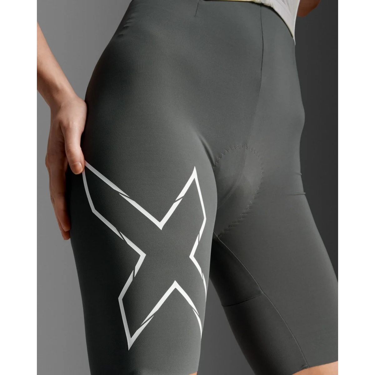 2XU Light Speed React Sleeveless Trisuit Women - lemon ice/jupiter 