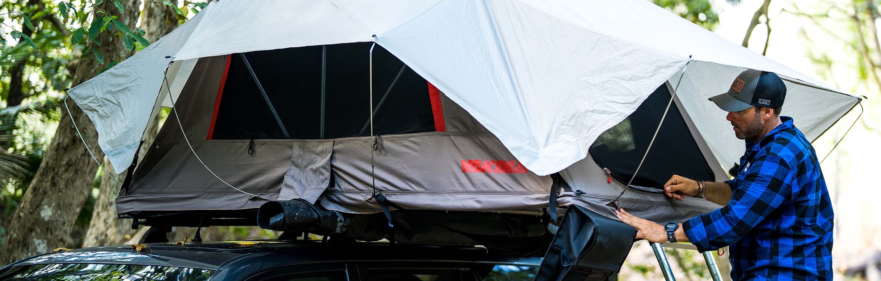 Yakima SkyRise rooftop tent