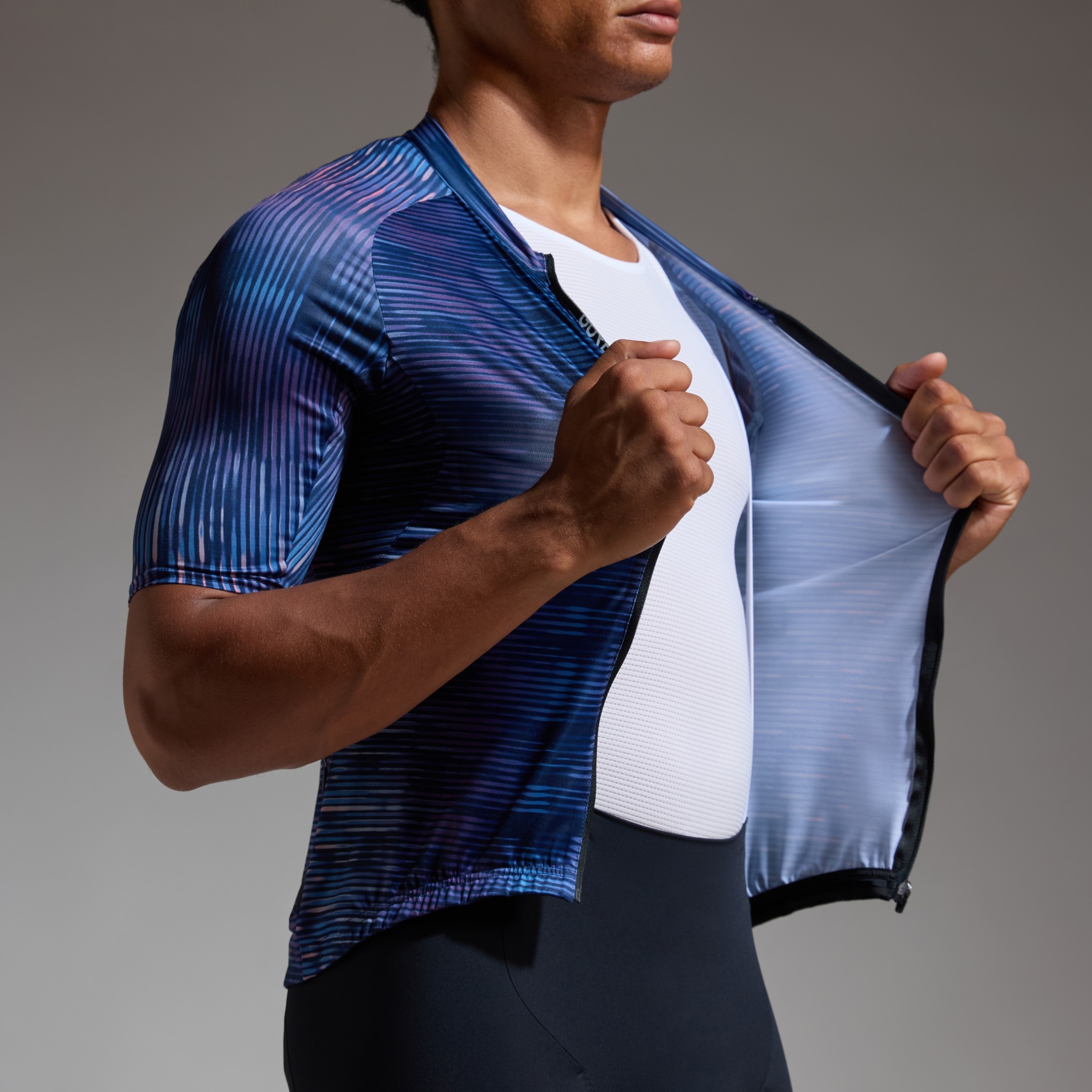 ウェア  PRO FIT JERSY SMALL GOREWEAR Spinshift Pixel Short Sleeve Jersey Men - white / black