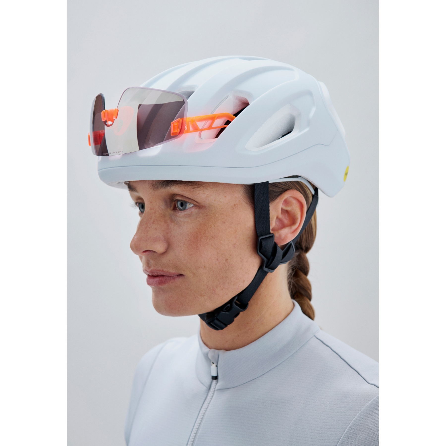 POC Amidal MIPS Helmet - 1036 Hydrogen White Matt | BIKE24