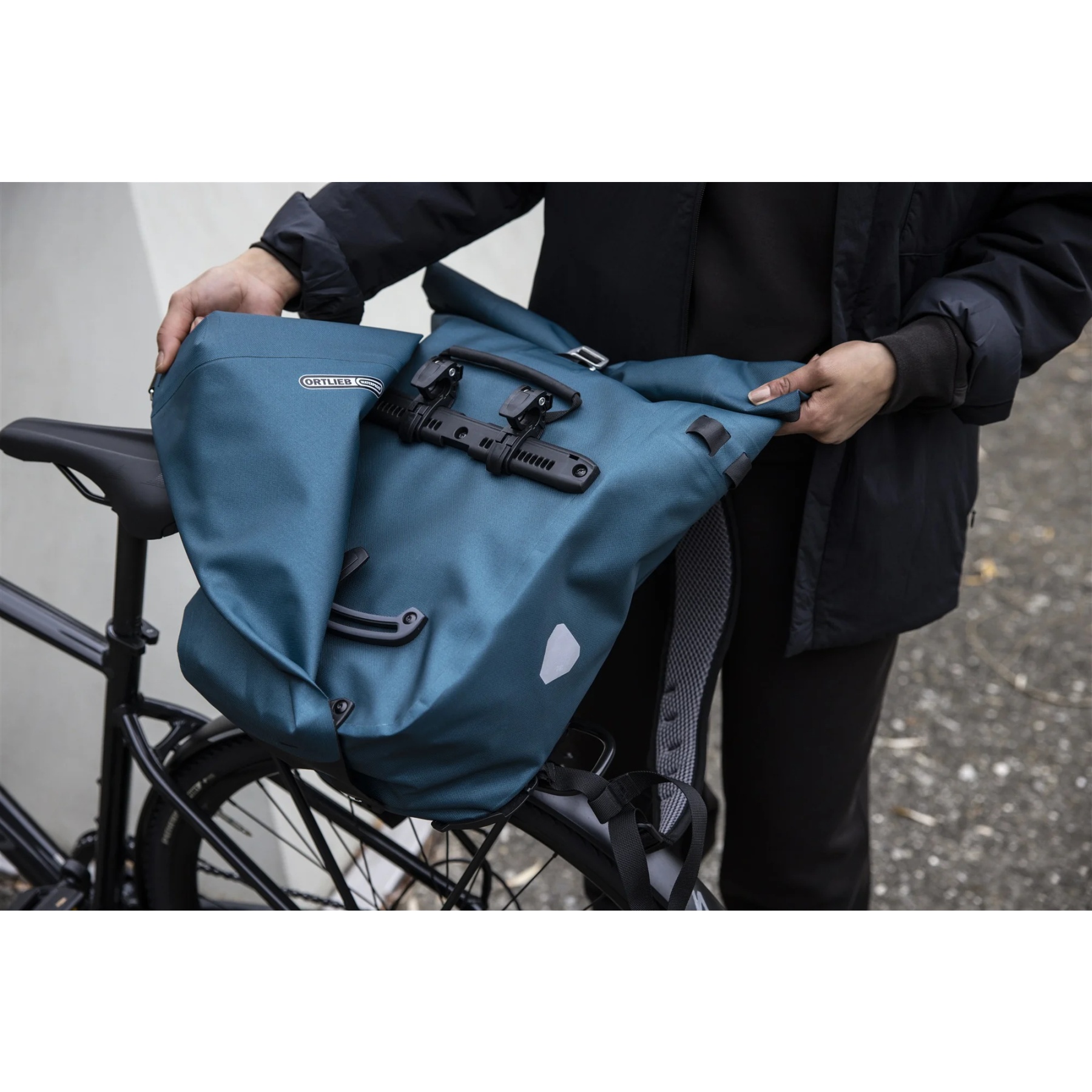 ORTLIEB Vario PS QL3.1 Bike Pannier | Backpack - 26L - black | BIKE24