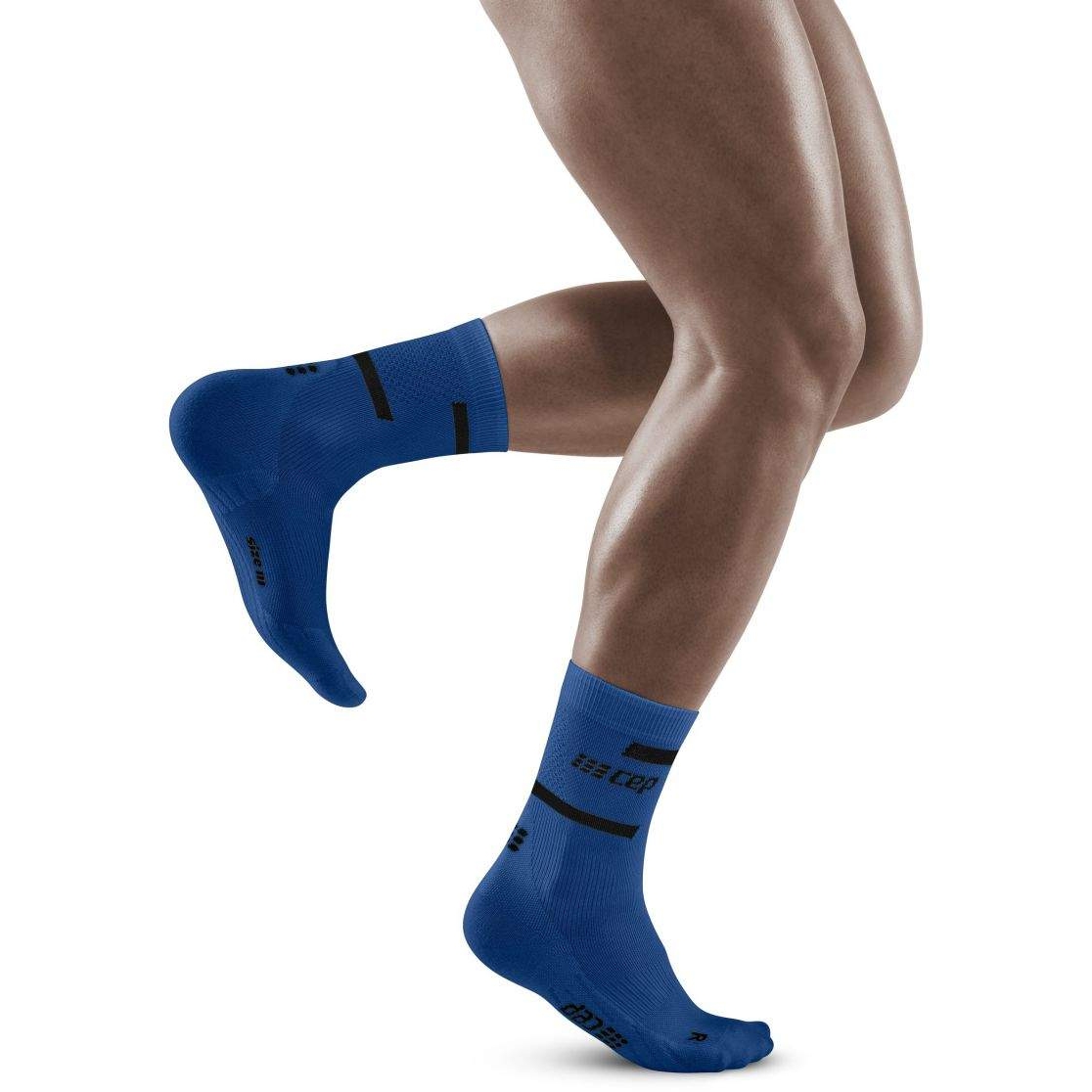 https://images.bike24.com/i/mb/80/d3/4e/cep-the-run-mid-cut-compression-socks-v4-blue-1-1553627.jpg