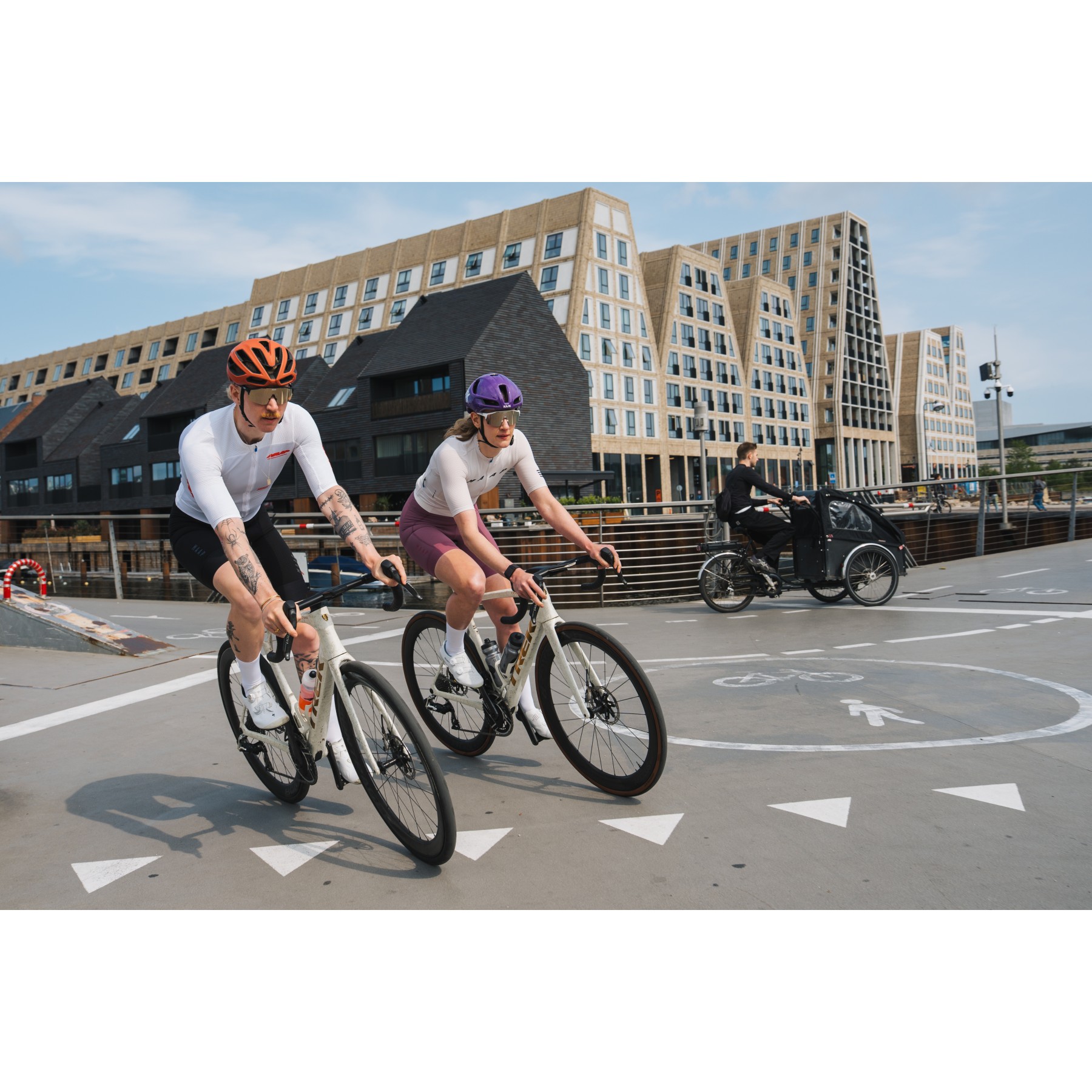 KASK Protone Icon WG11 Road Helmet - Flamingo Matt | BIKE24