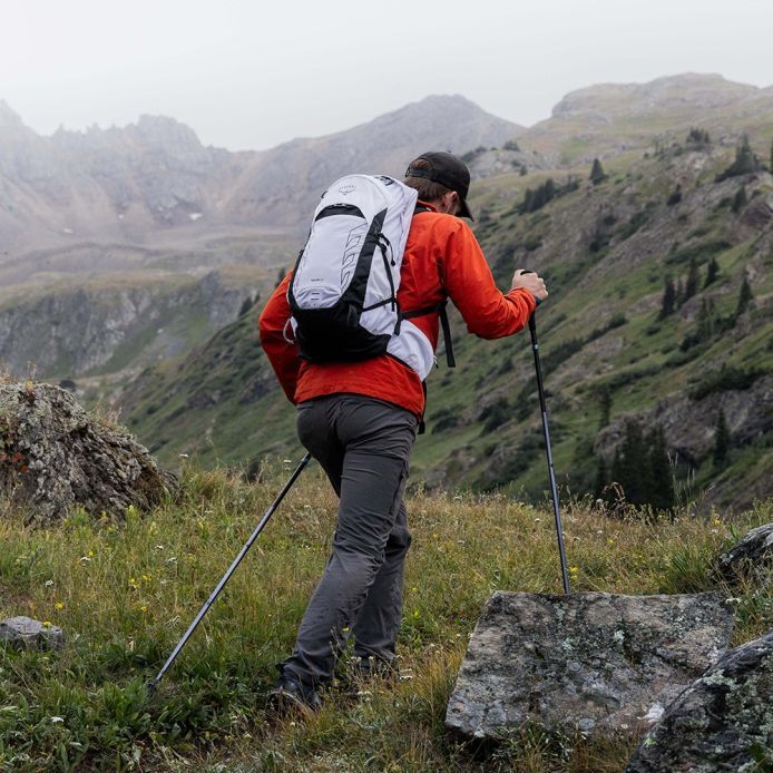 Osprey Talon 22 Backpack Black/Coal Grey