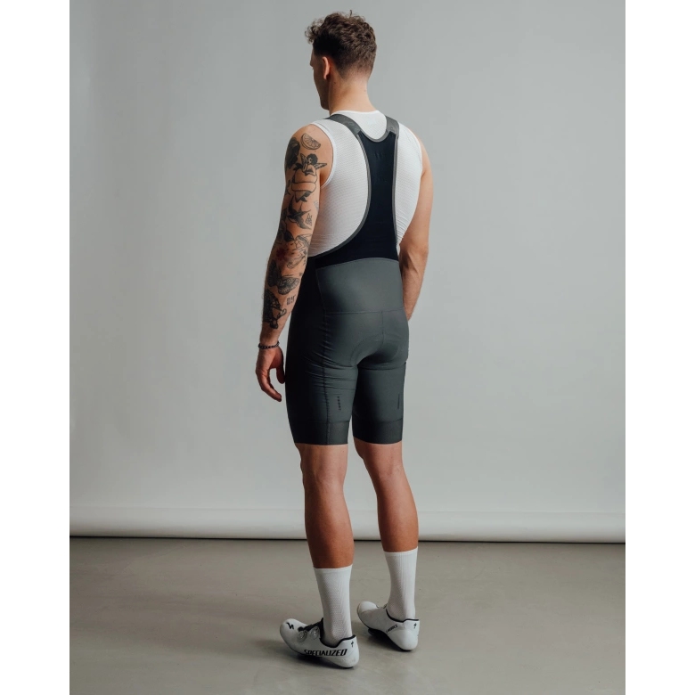Isadore Signature Bib Shorts Men - Volcanic Ash | BIKE24