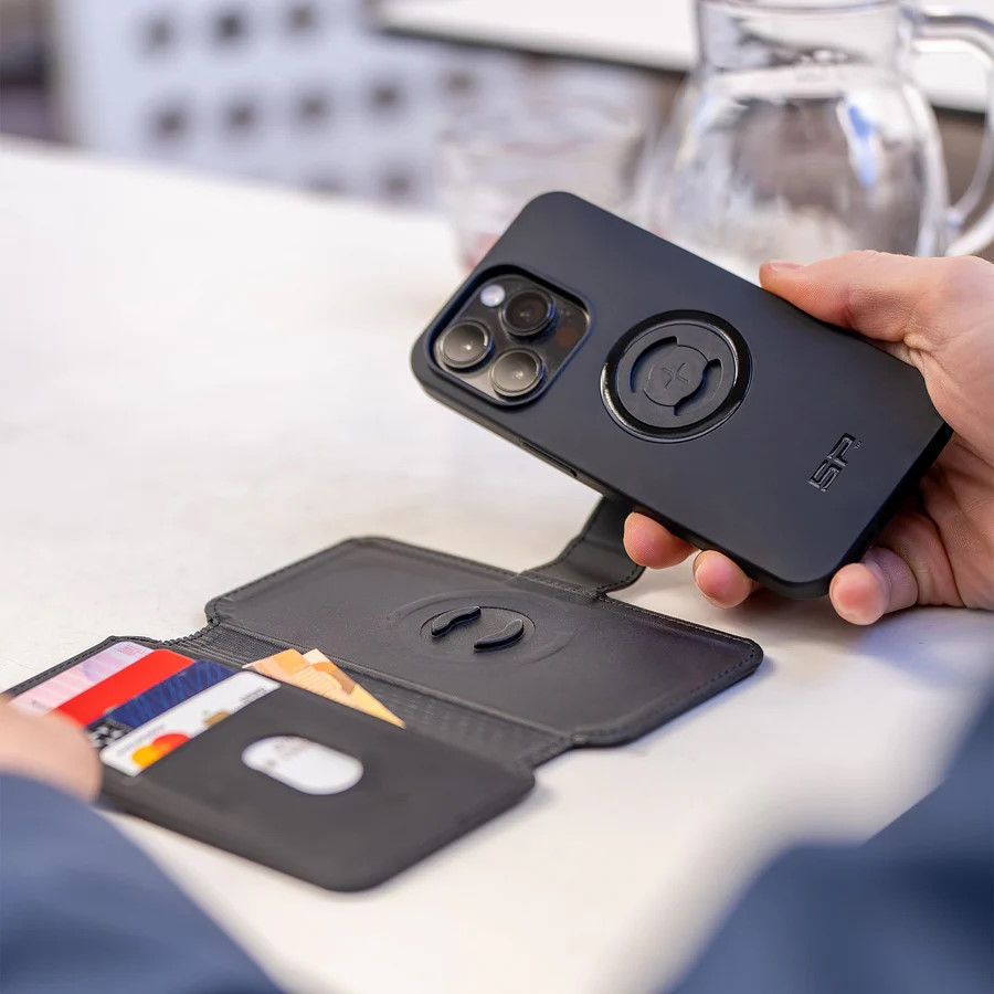 Coque Rabat Magnétique SP CONNECT – Taille M (jusqu'à 6,1") – 4 Emplacements Cartes + Protection RFID