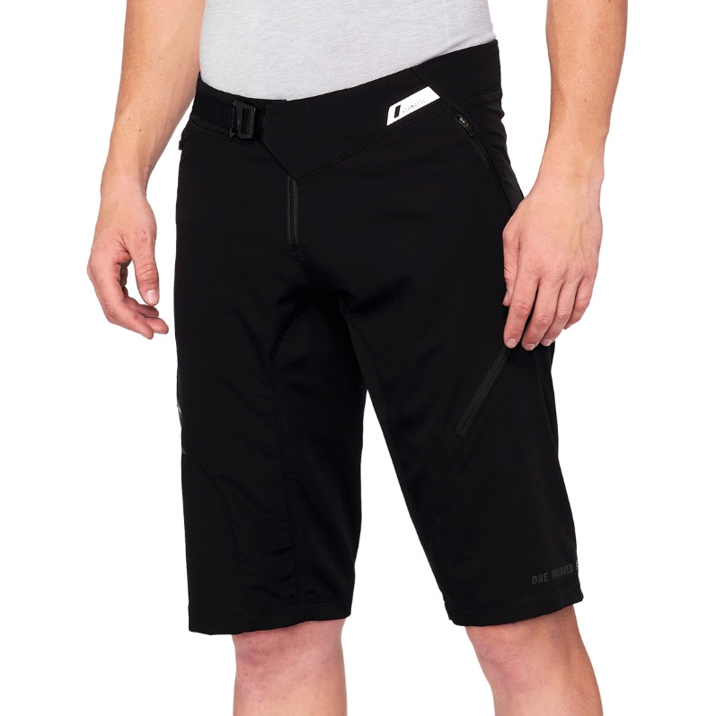 Produktbild von 100% Airmatic Shorts - schwarz